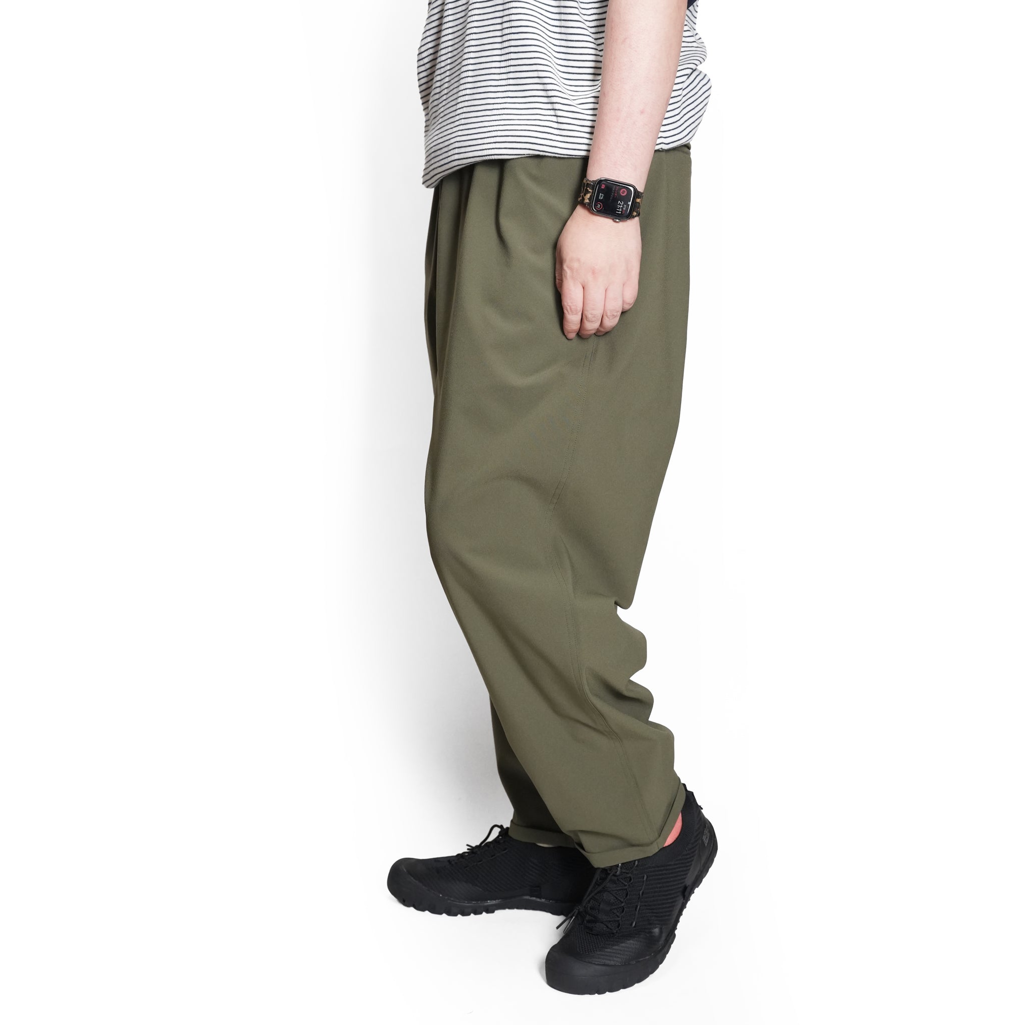 P.H.M.EASY PANTS_TAPERED – olive | POWDERHORN MOUNTAINEERING