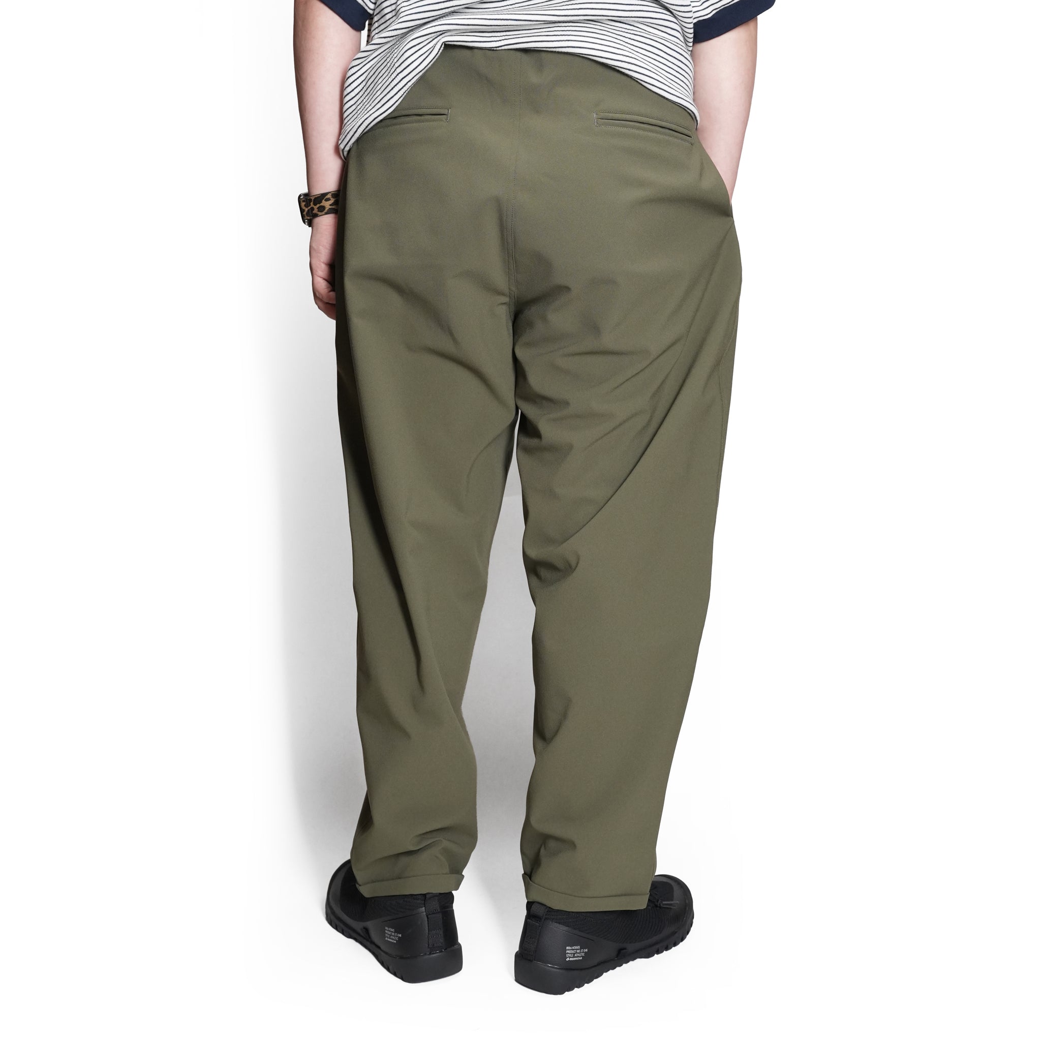 P.H.M.EASY PANTS_TAPERED – olive | POWDERHORN MOUNTAINEERING