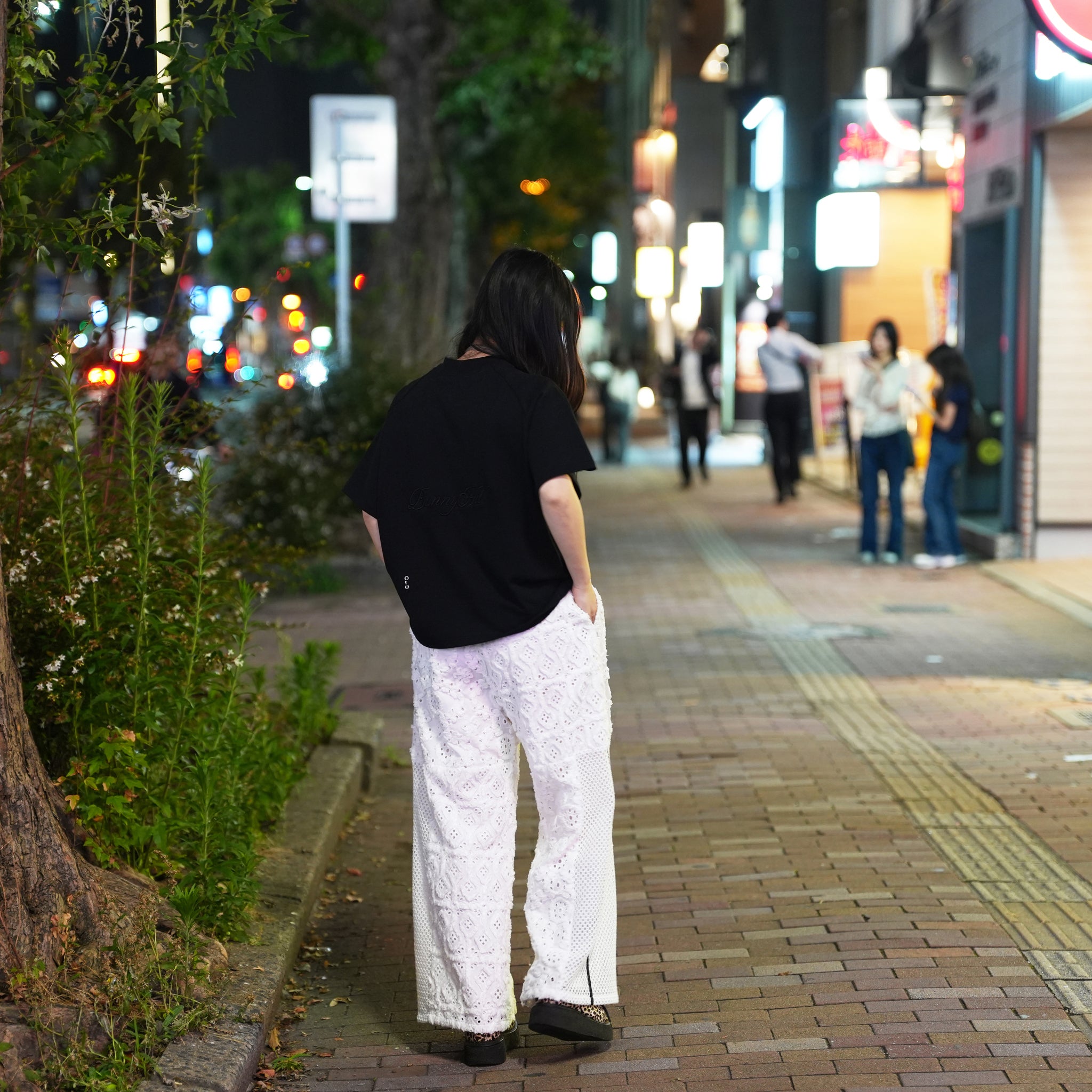 エンブロイダリーレースパッチパンツ – White | REHERSALL