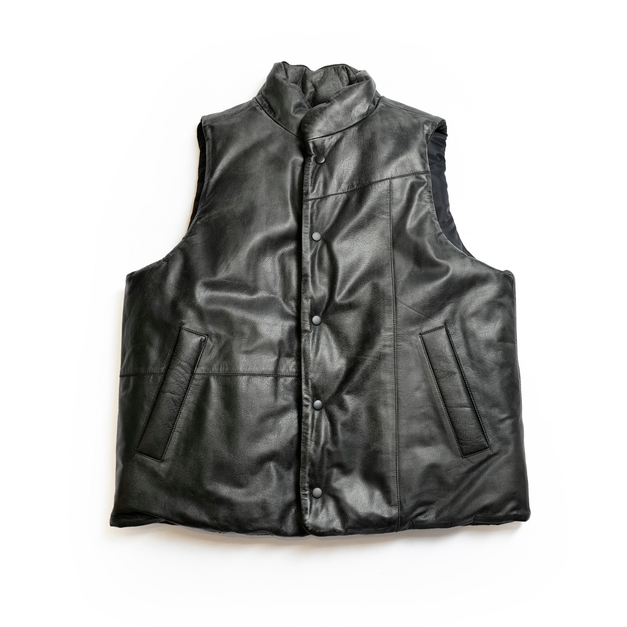 VOO-SPG-15_BLACKWATCH | EXELEZA REV VEST SP | Color:BLACK LEATHER（ダメージ加工）【VOO_ヴォー】