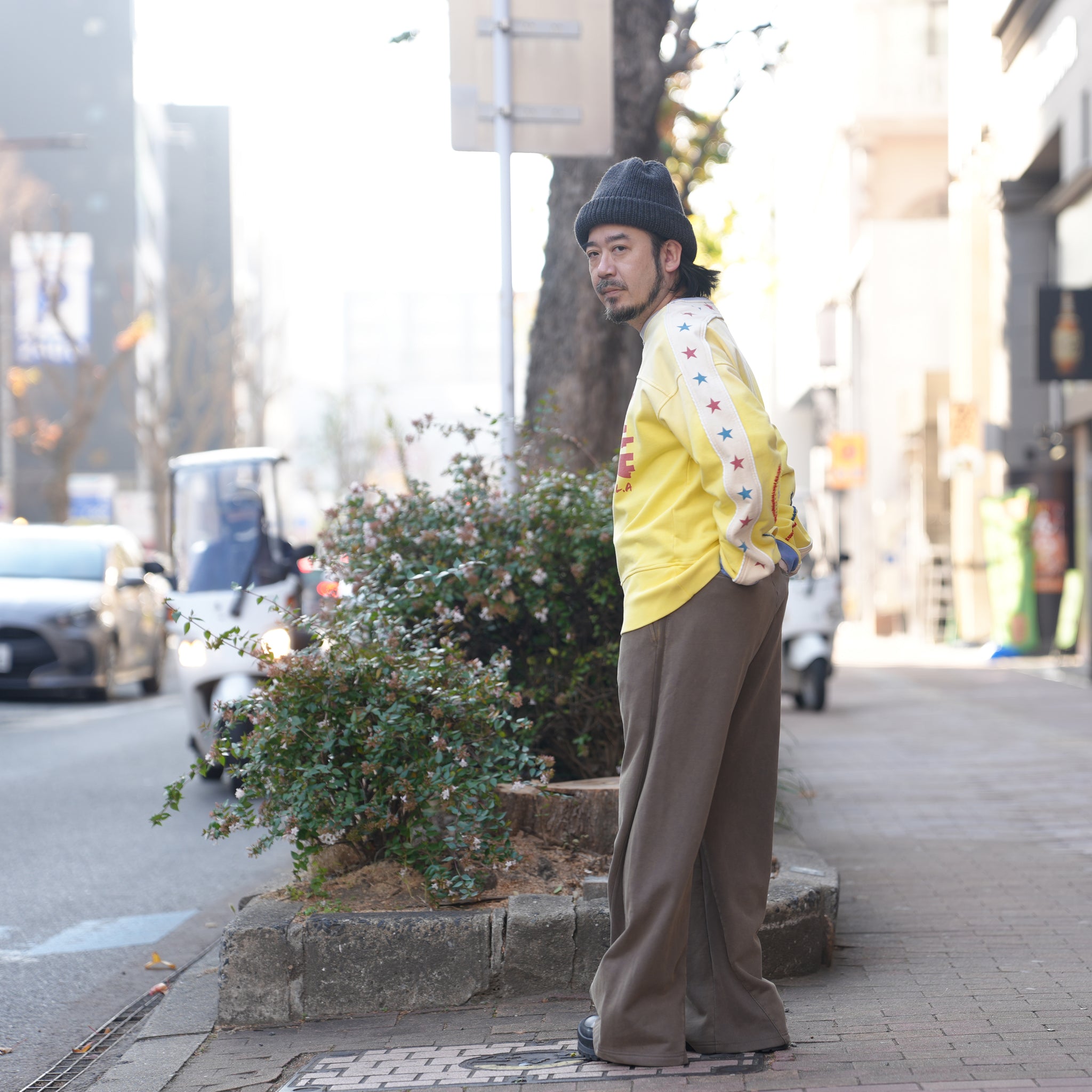 Curvy sweat pants – Rats | PLATEAU STUDIO