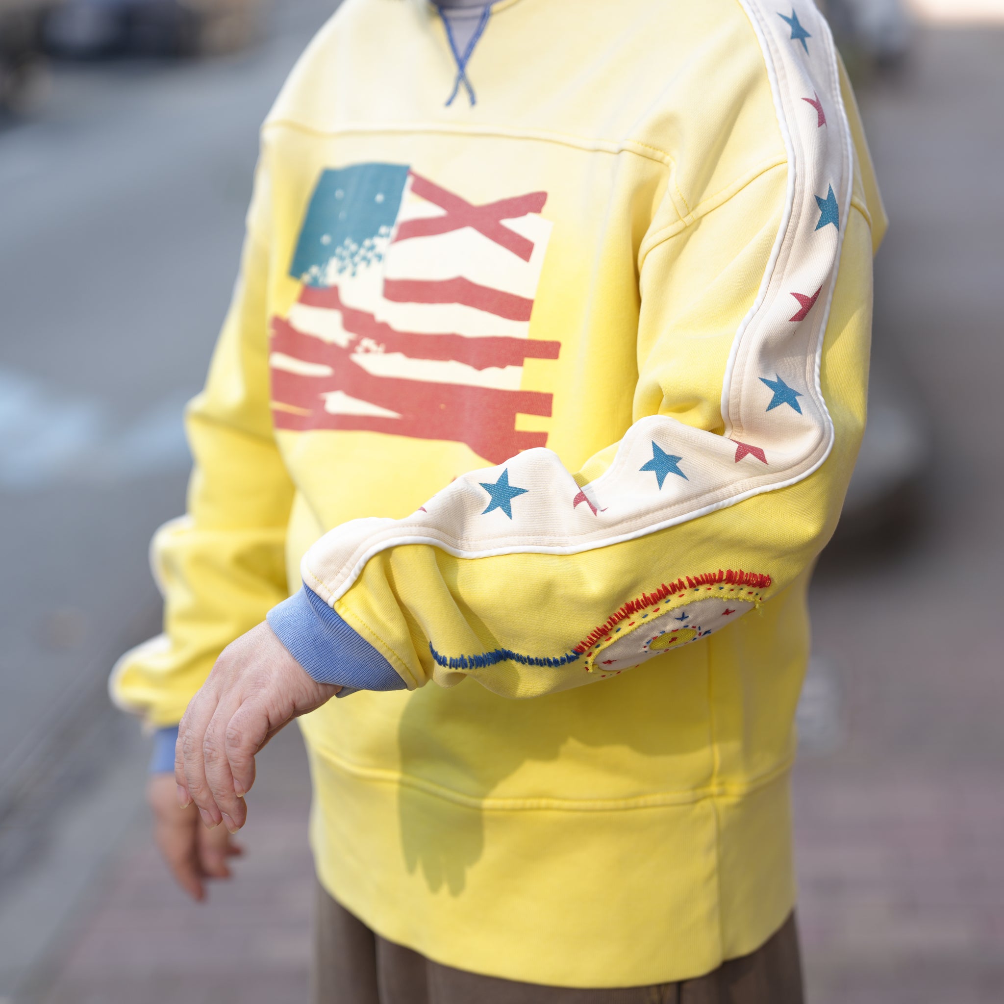 Star crew neck – Yellow | PLATEAU STUDIO