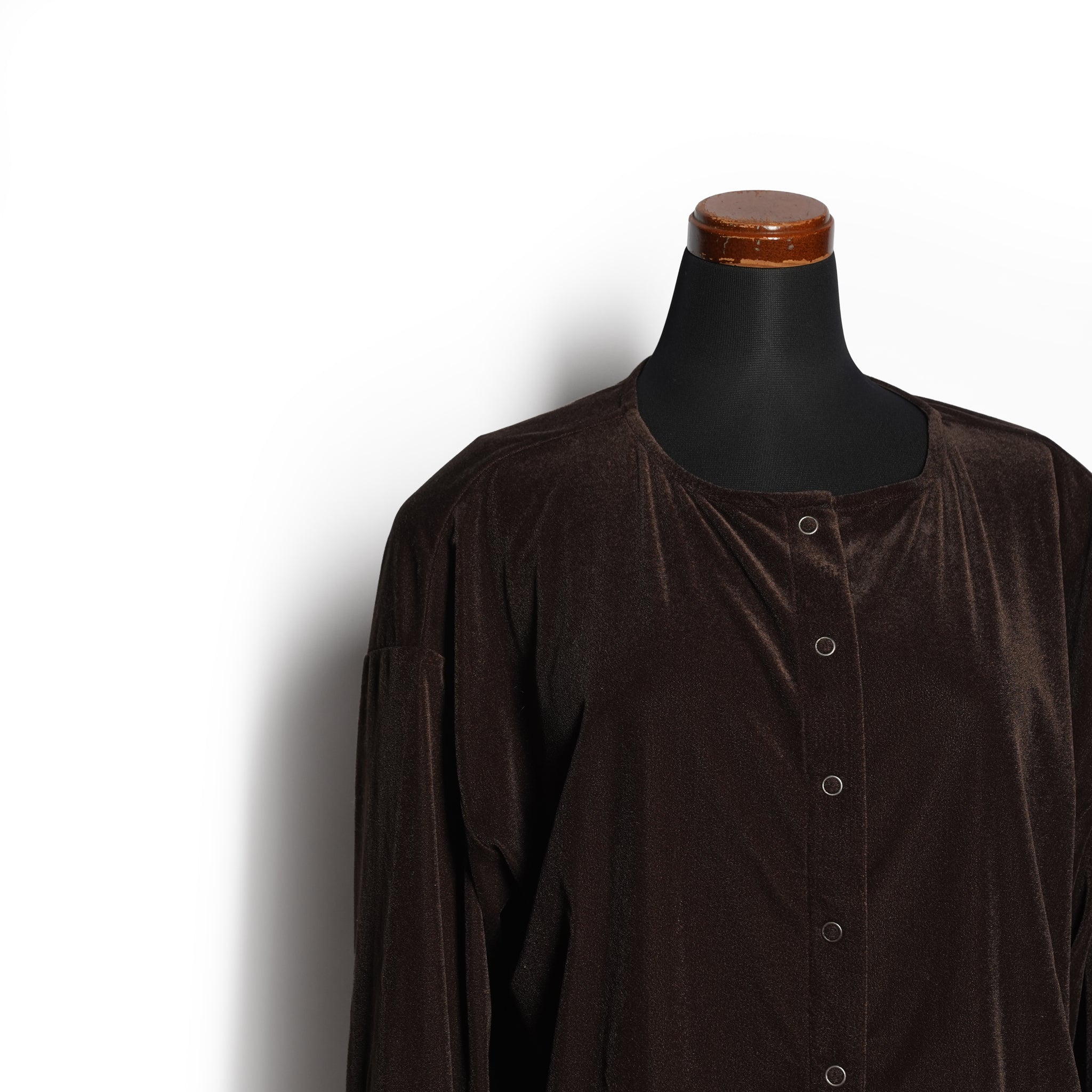 sheer velour cardigan – Brown | WHYTO【ネコポス選択可能】