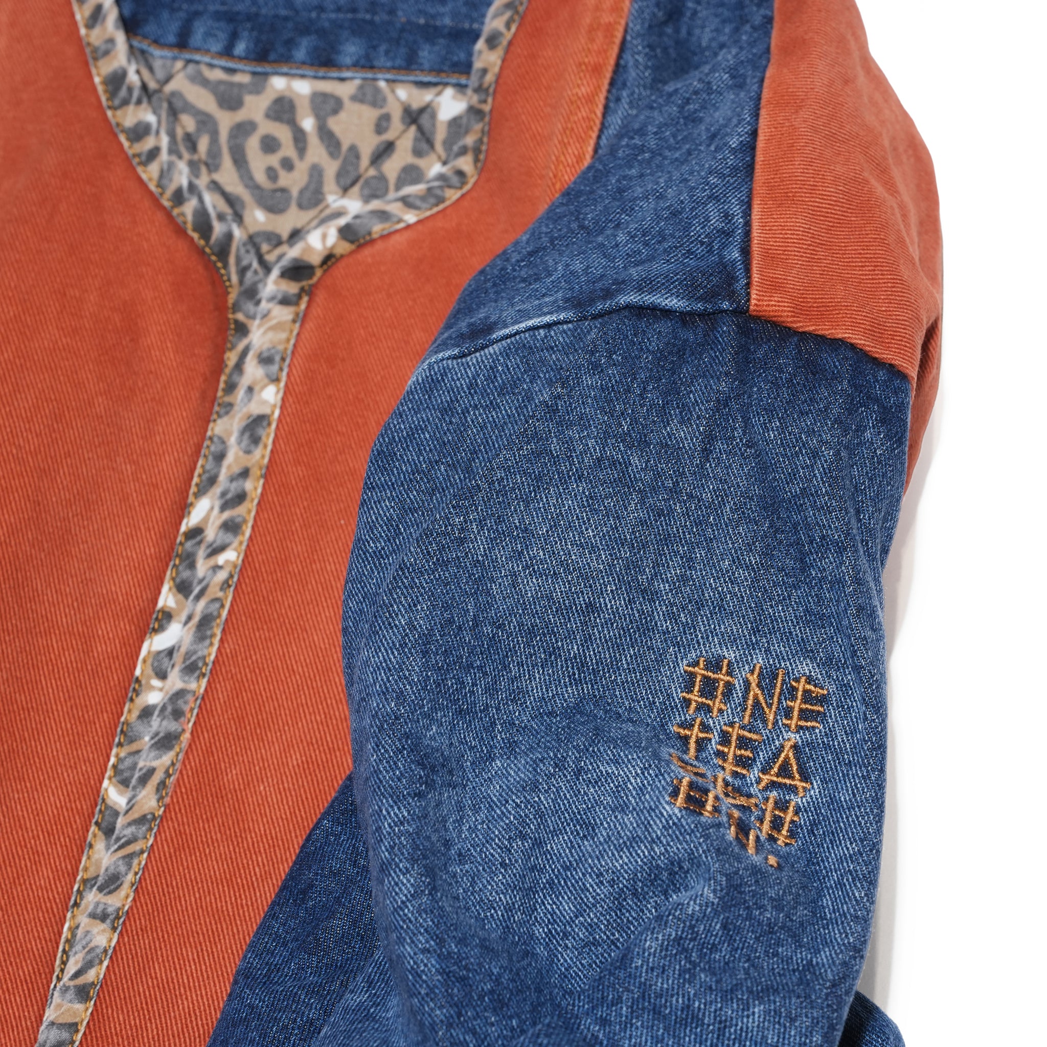 BANG BANG REVERSIBLE COLOUR BLOCKED DENIM WADDED JACKET – Animal Blue Rust | ONE TEASPOON