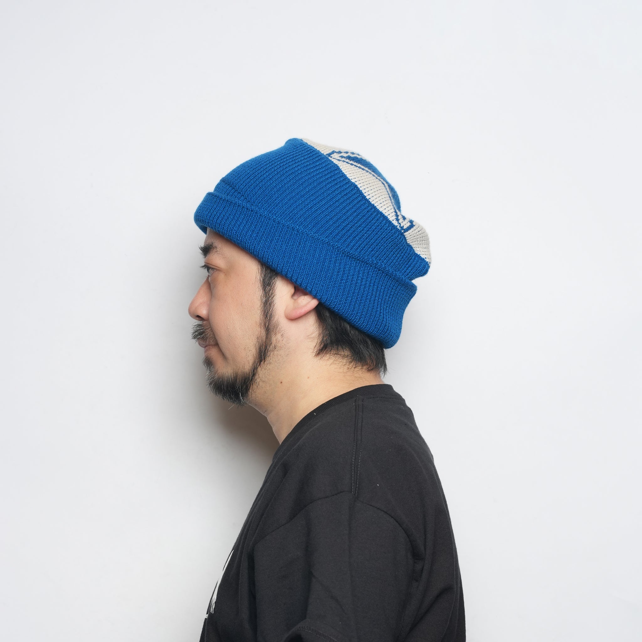 Flat beanie – Blue | PLATEAU STUDIO