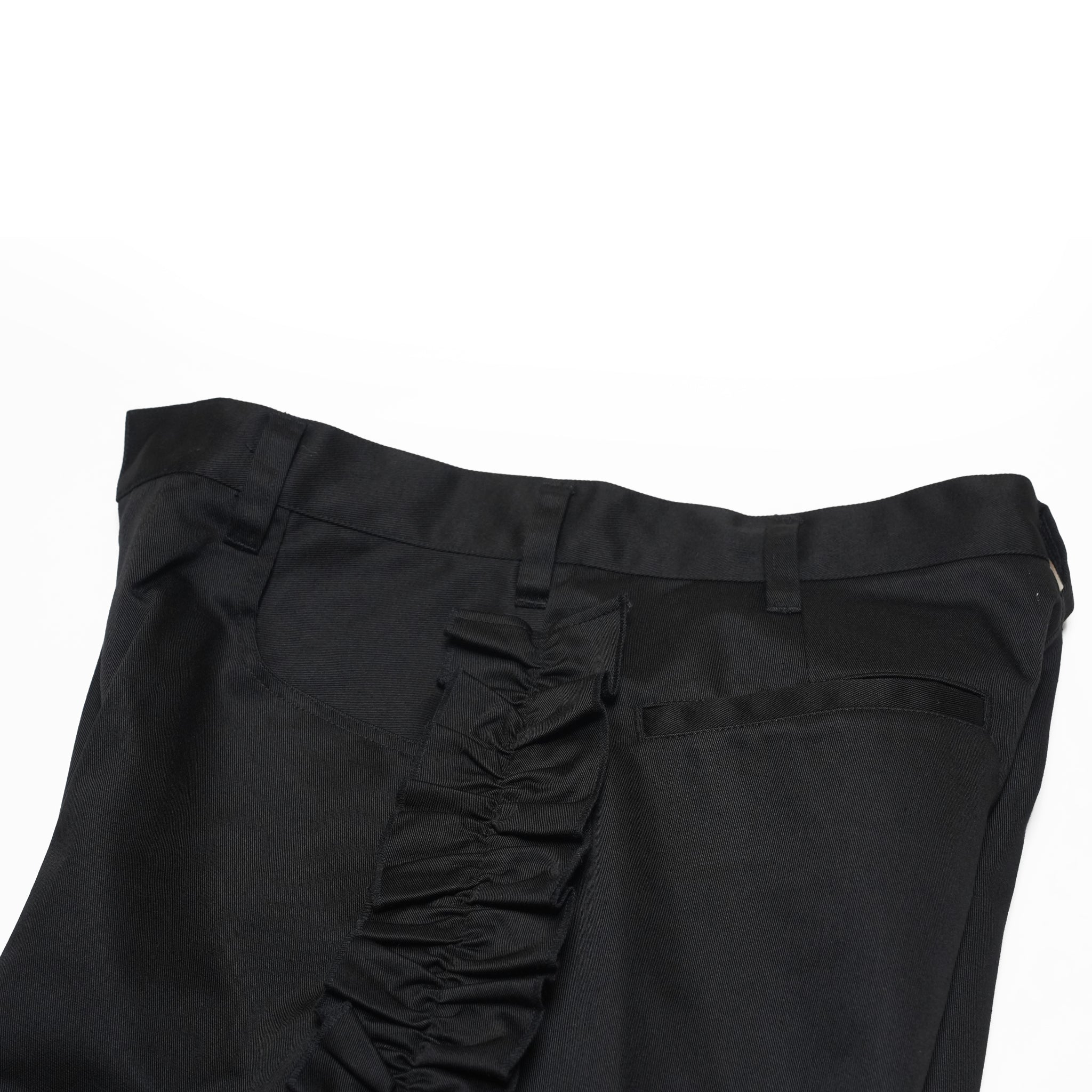 Frill Chino Shorts – Black | NICK GEAR