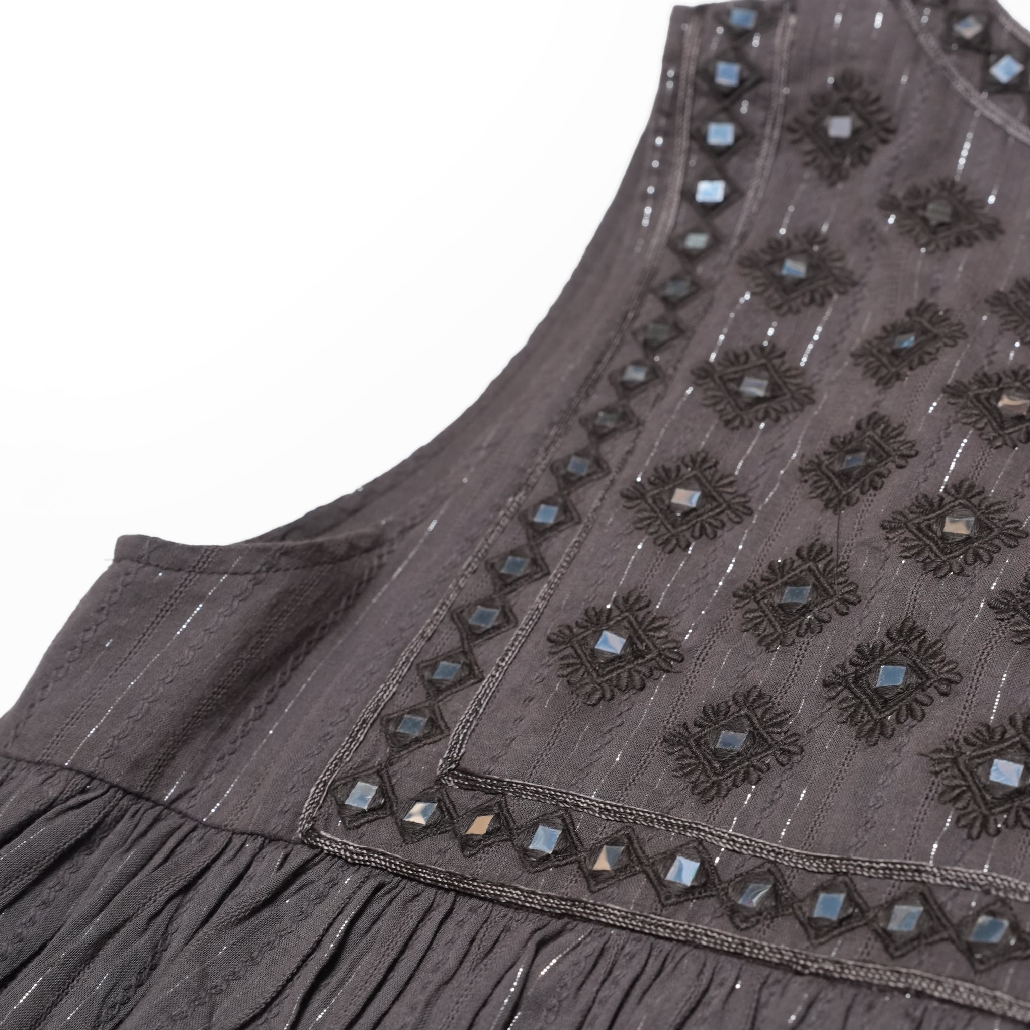 Cotton Jacquard Mirror Embroidery Top | Color_Charcoal | No_020261ST2 _Charcoal【SARA MALLIKA_サラマリカ】