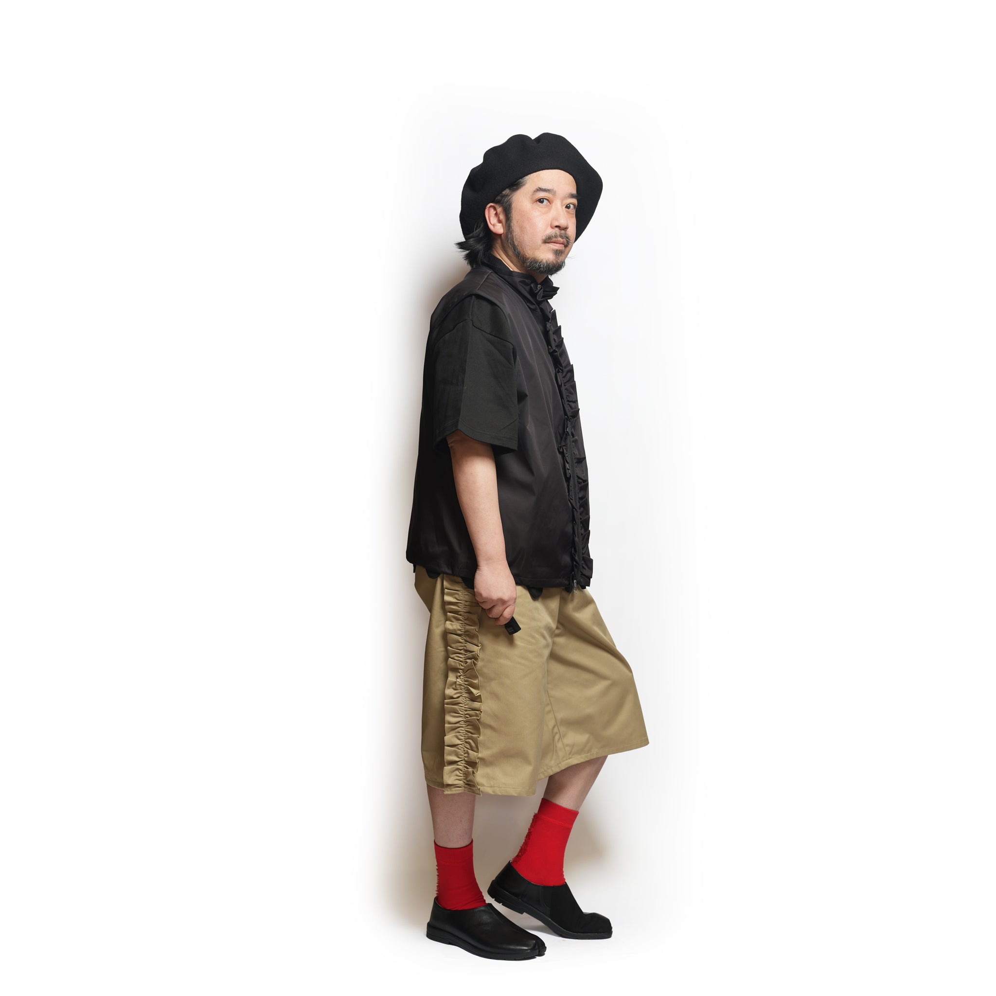 Frill Vest – Black | NICK GEAR