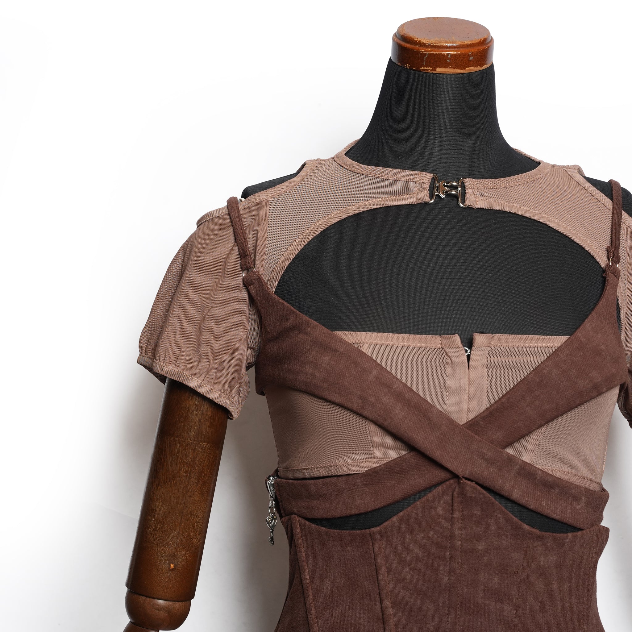 CHARMESH TOP (BROWN) | Bunny Hill Concept