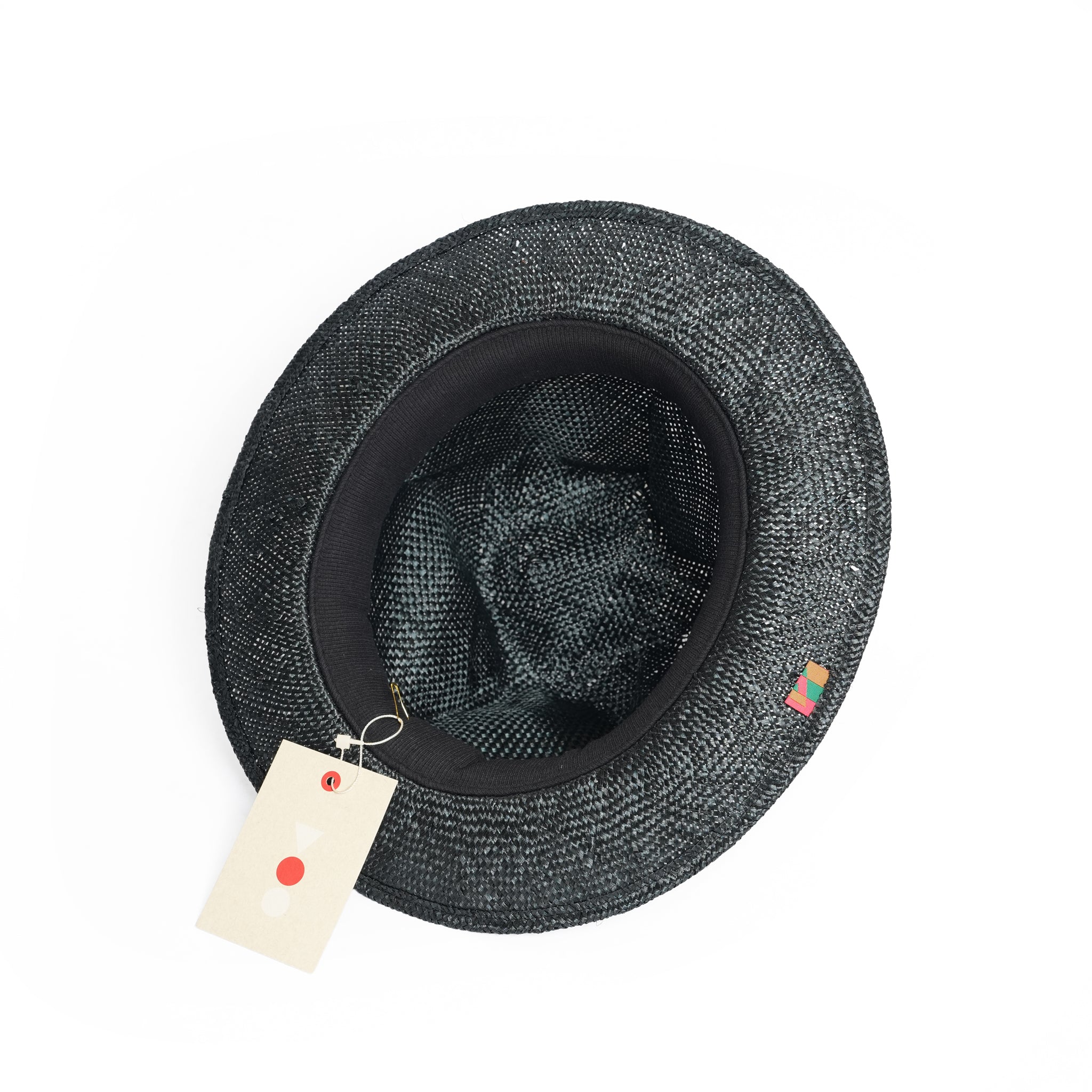 straw MT HAT – Black | VOO