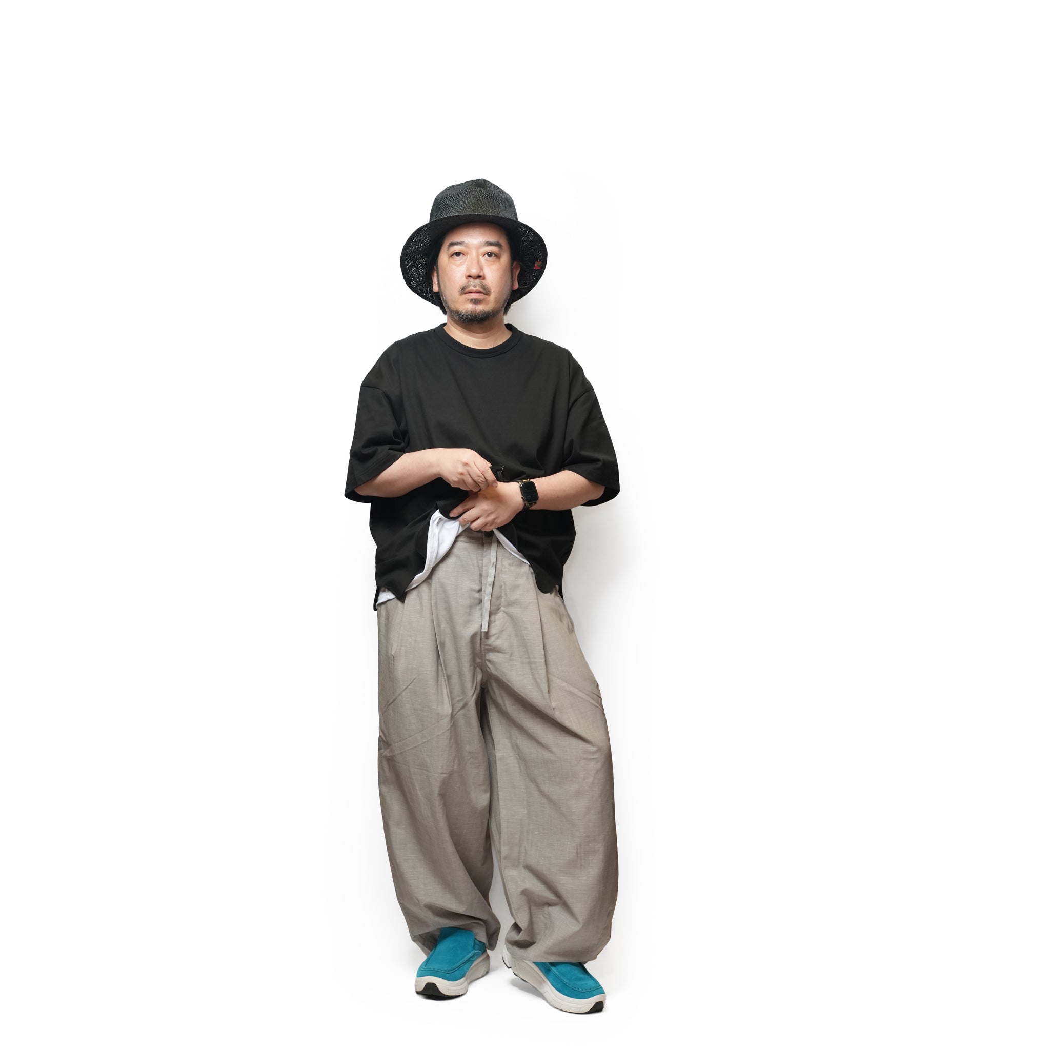 BAREL PANTS – 02-Gray | NASNGWAM