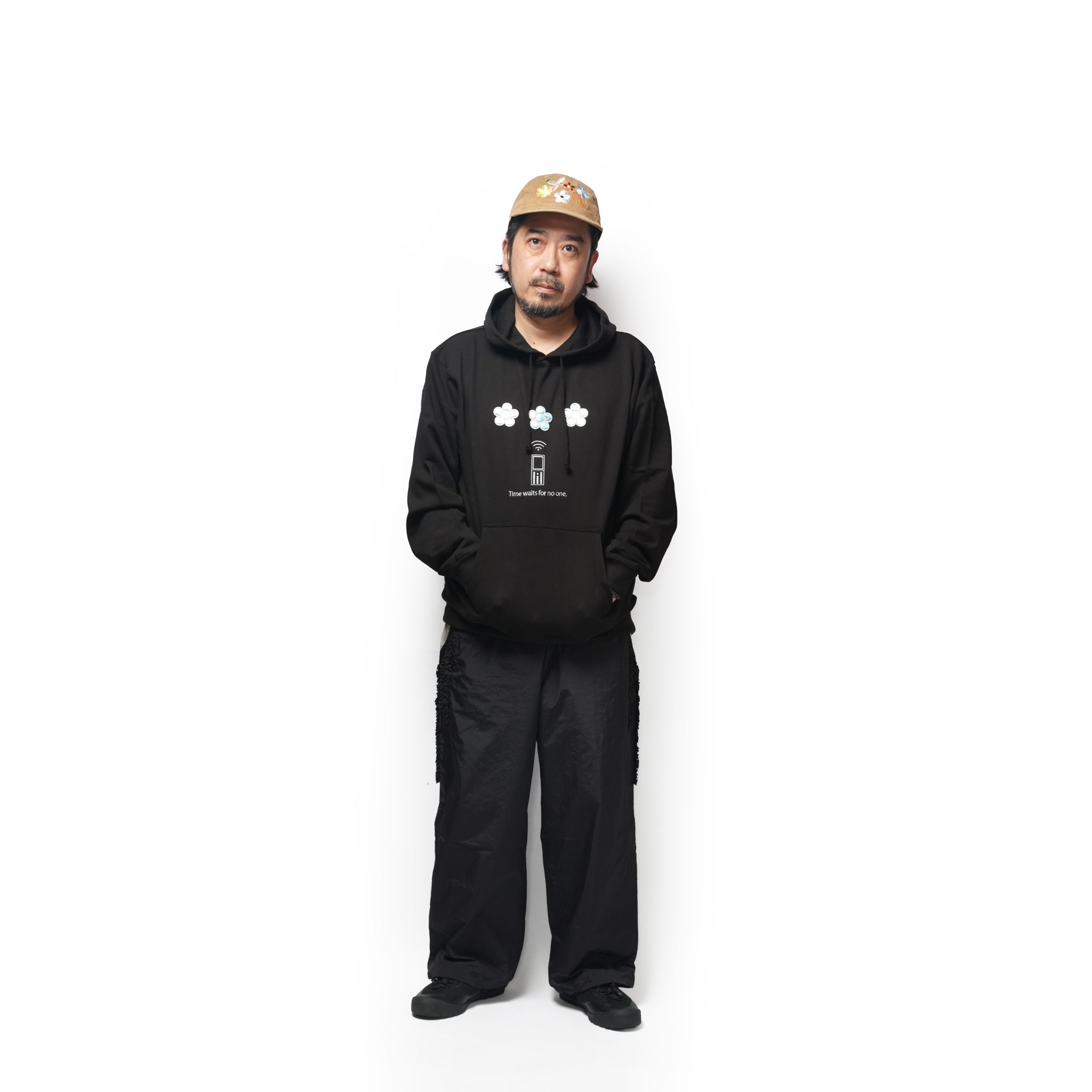 Aurora hoodie – Black | NICK GEAR | 入荷予定アイテム