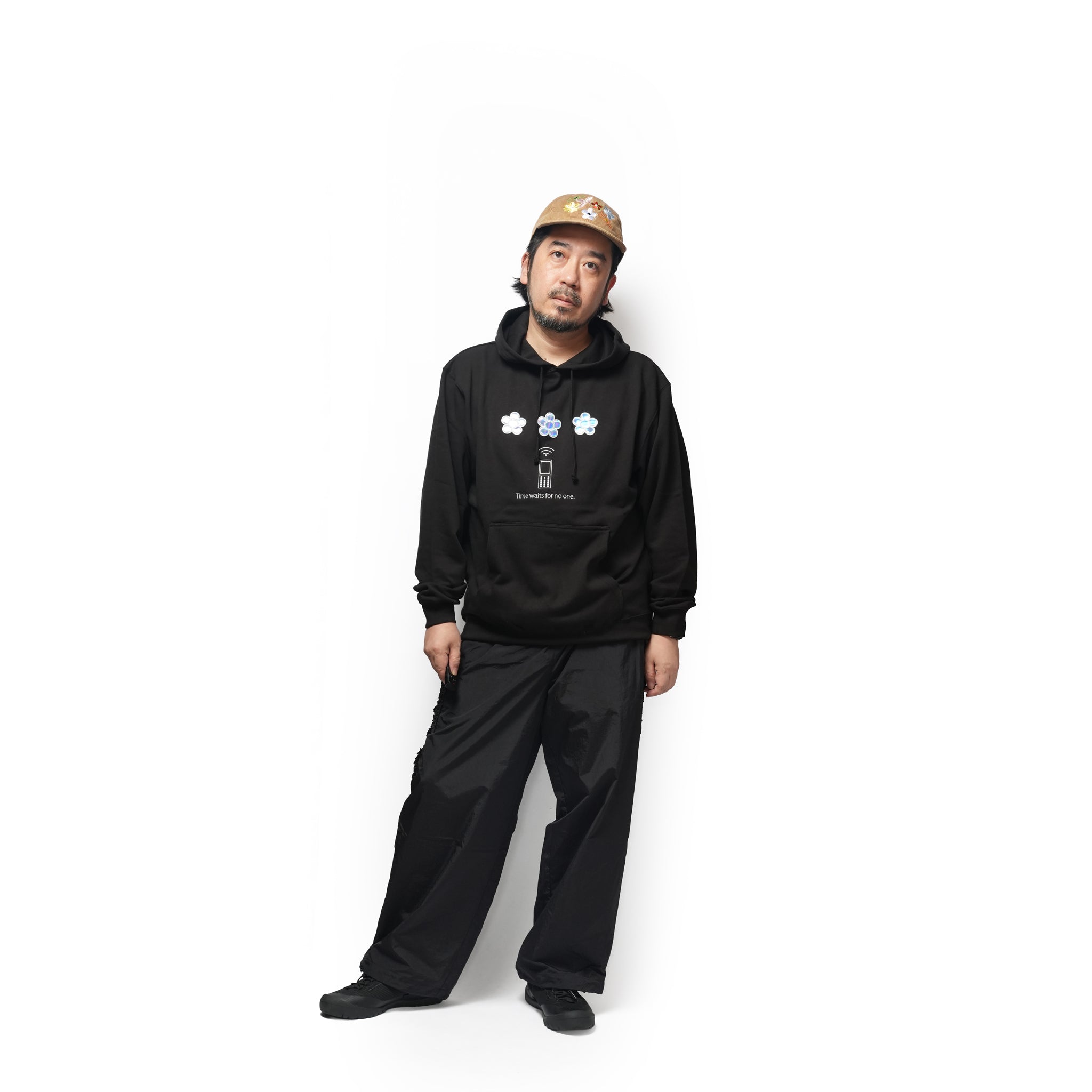 Aurora hoodie – Black | NICK GEAR | 入荷予定アイテム