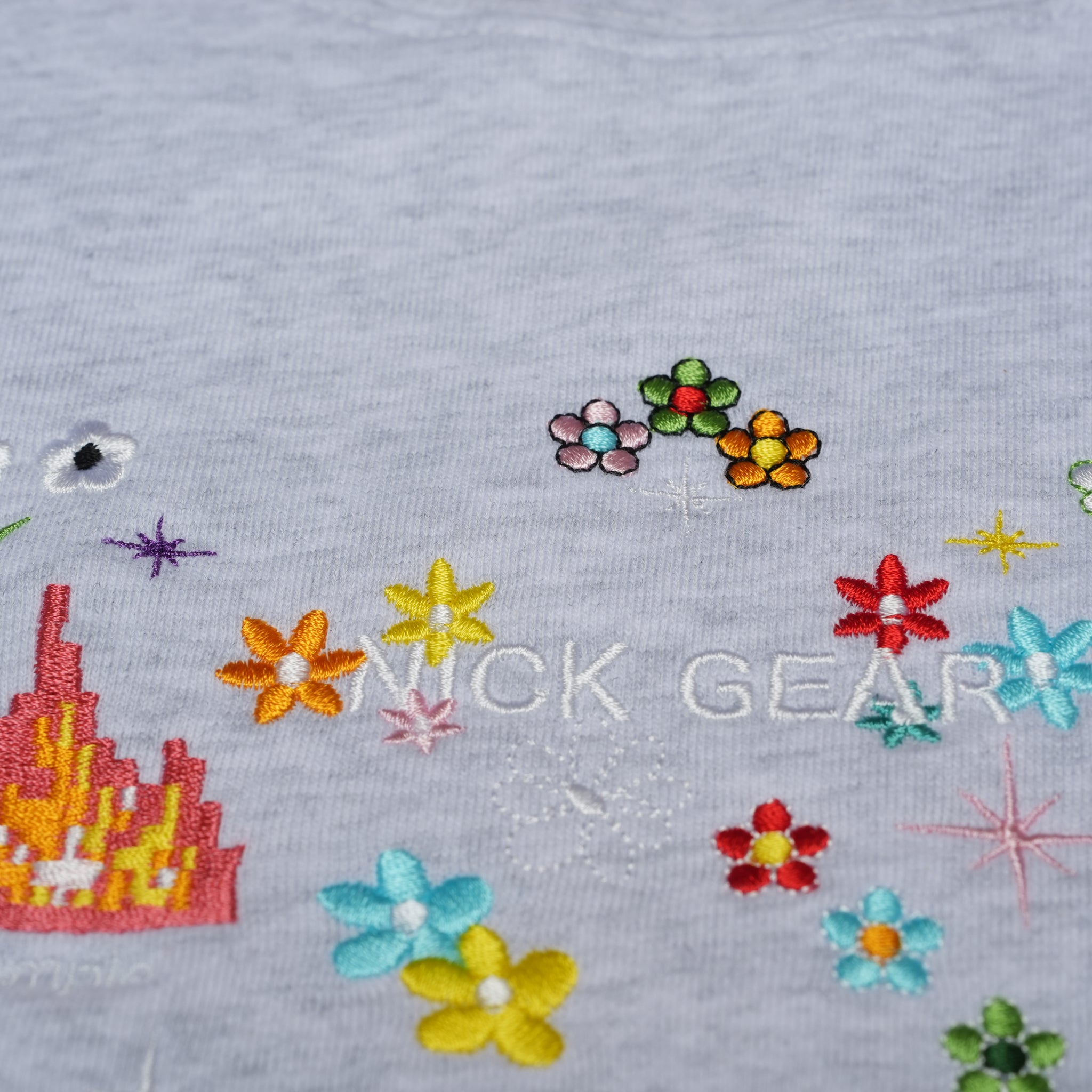 Sample embroidery sweat – Gray | NICK GEAR | 入荷予定アイテム