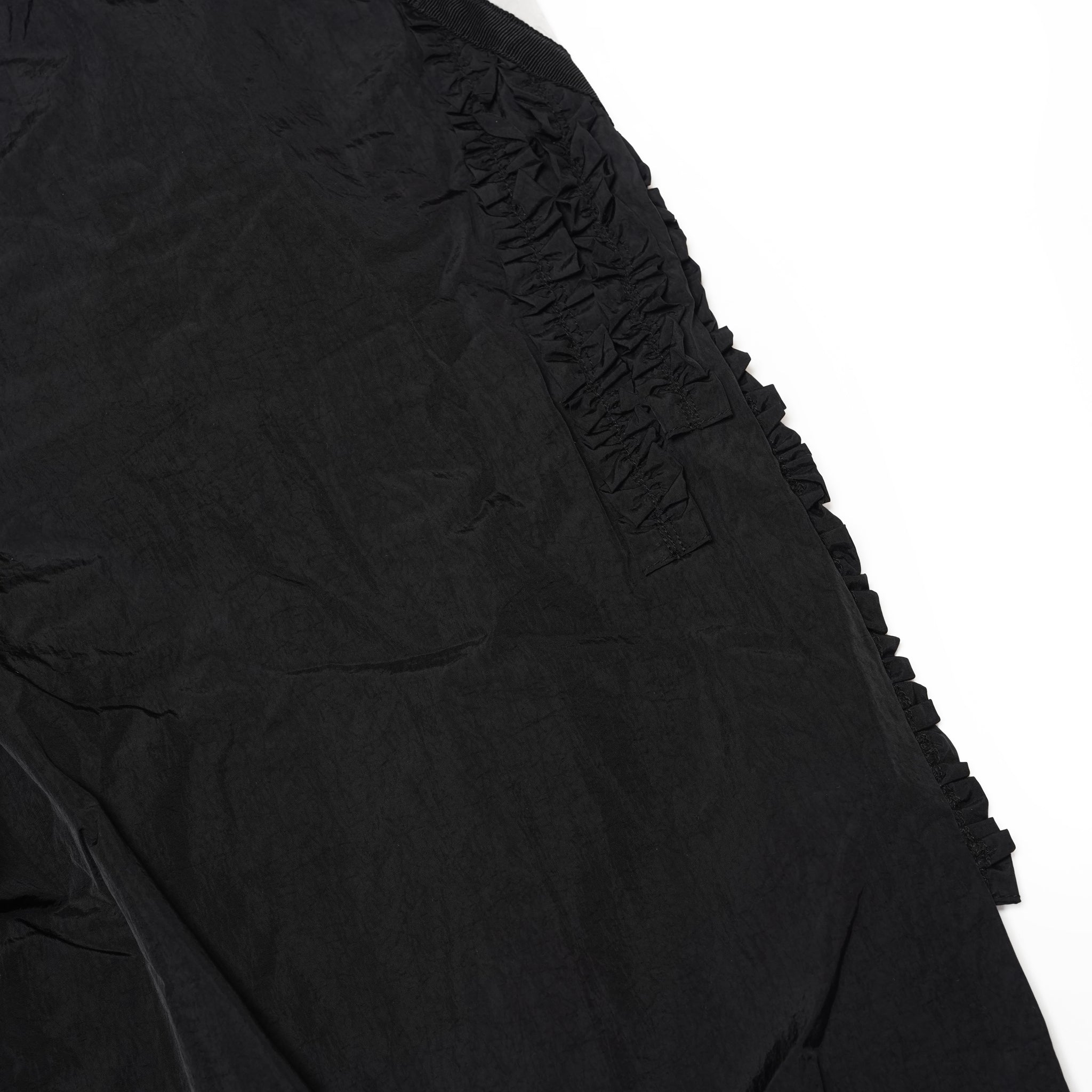 Nylon Ruffle pants – Black | NICK GEAR | 入荷予定アイテム