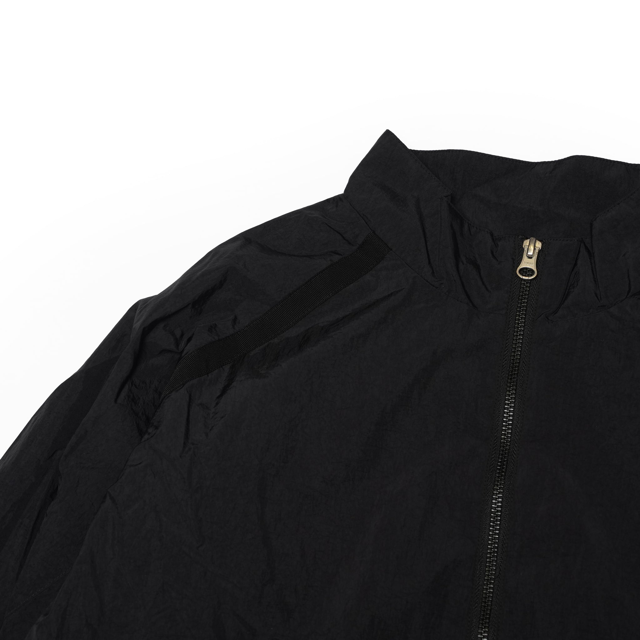 Nylon Ruffle Jacket – Black | NICK GEAR | 入荷予定アイテム