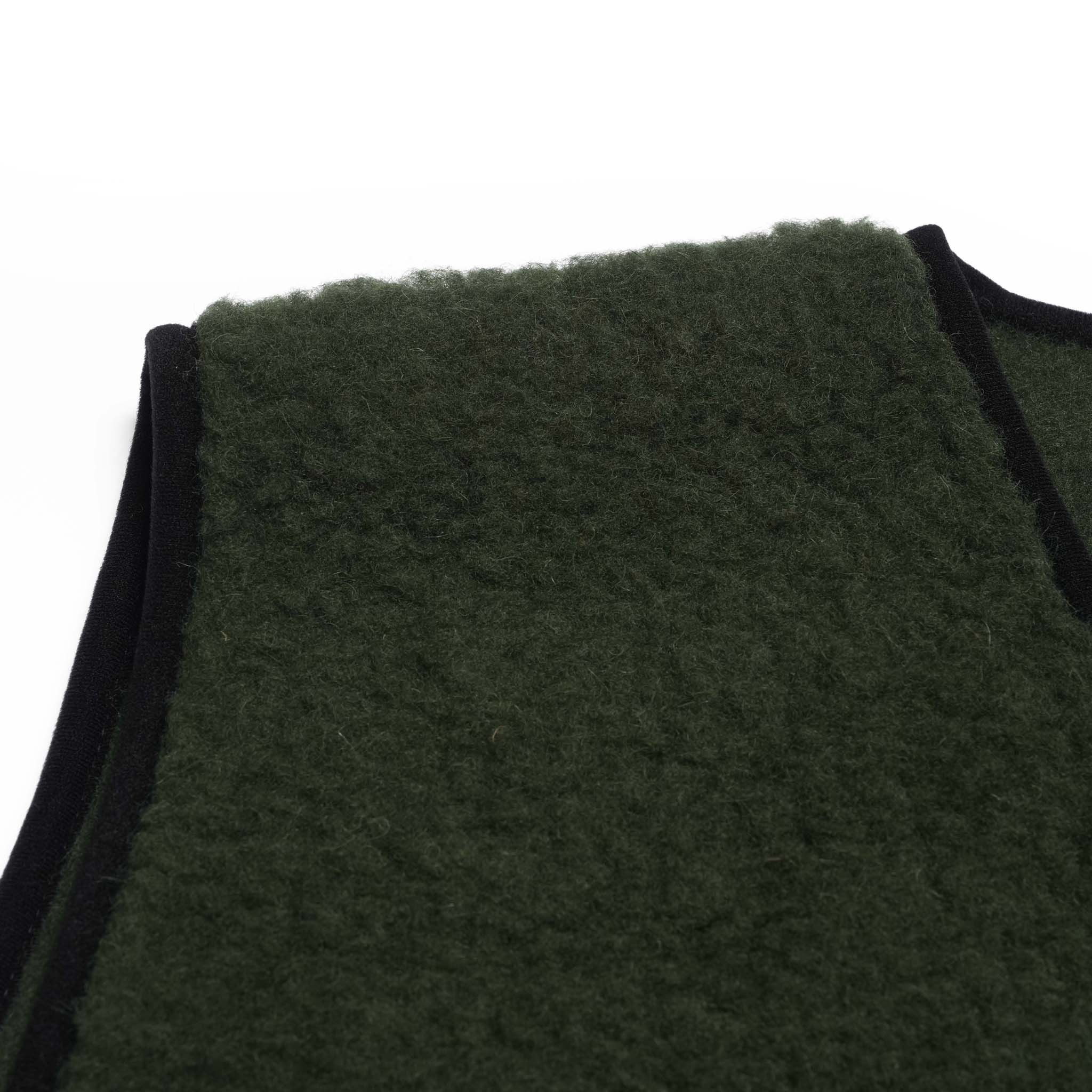 V neck Zip Vest | Color_Natural / Dark Green | No_1860V【COLDBREAKER】