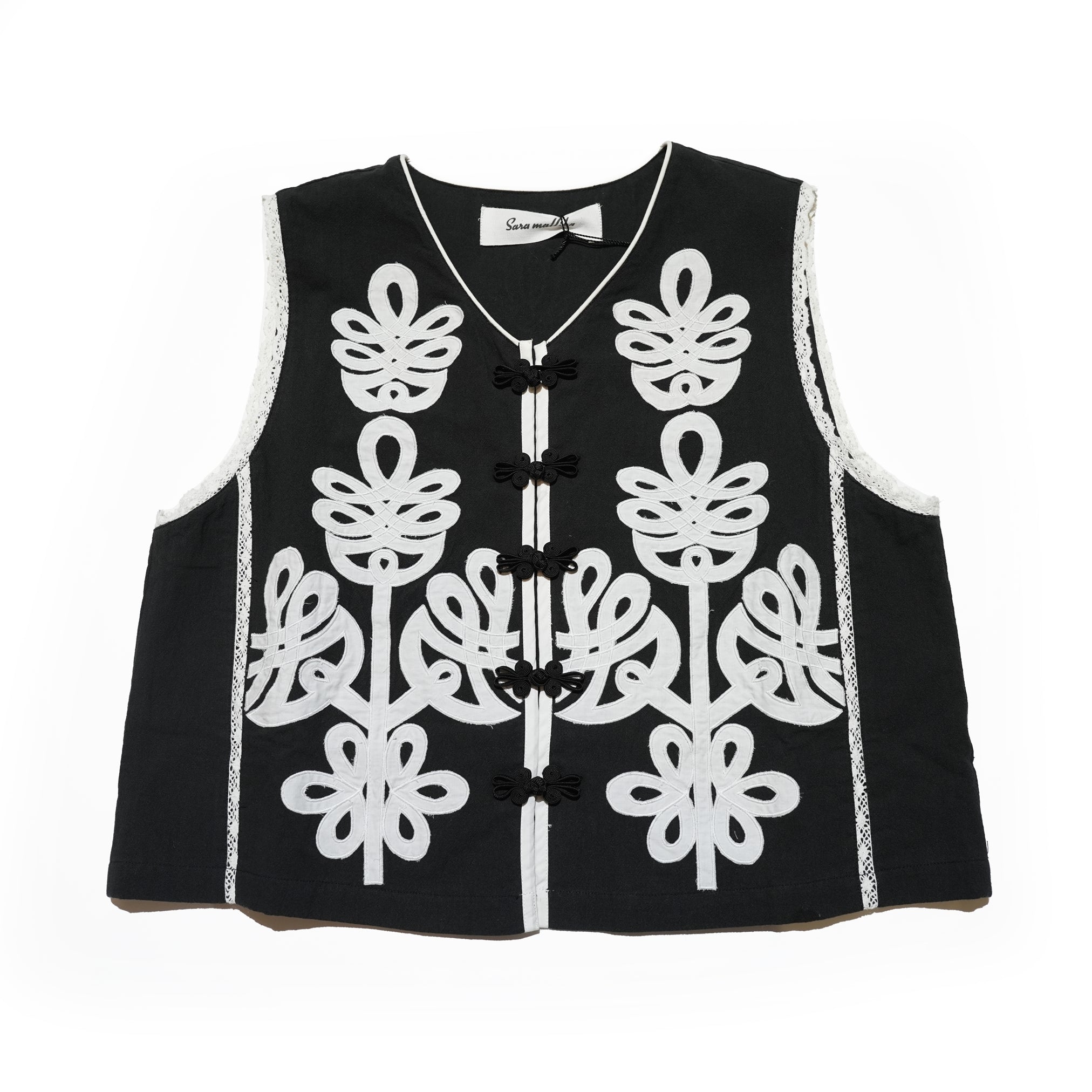 No:020941SE2B | Name:KAZAKHSTAN PATCHWORK EMB VEST | Color:Black【SARA