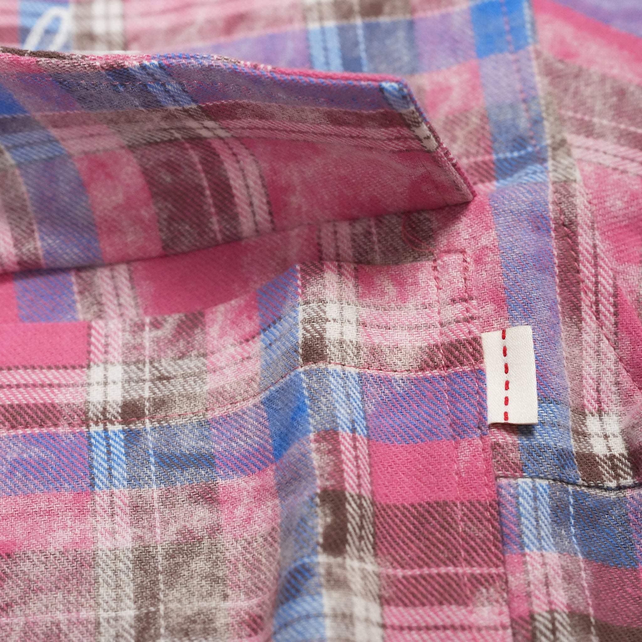 Hand patch check shirt – Red Check | PLATEAU STUDIO