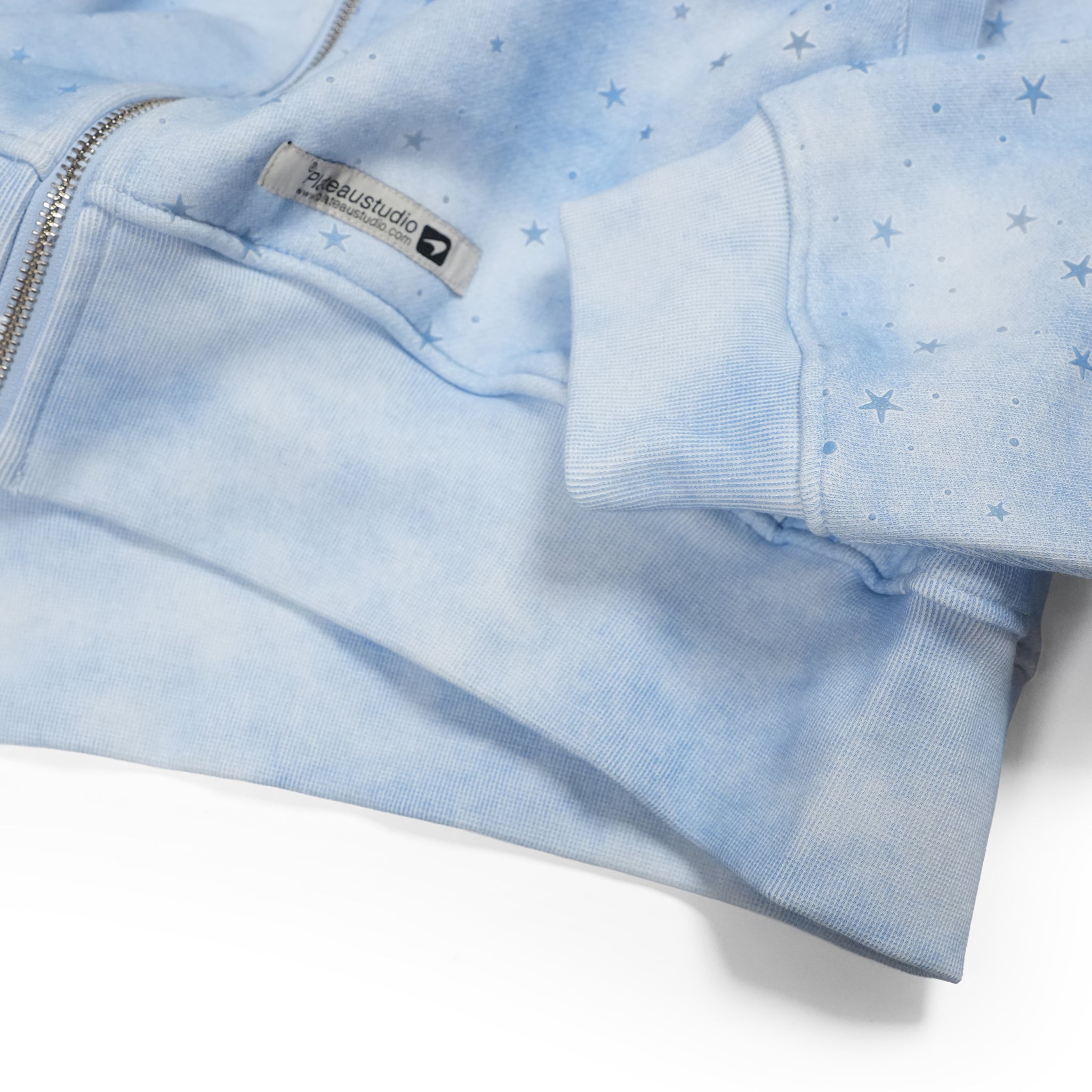 Star zip-up – Sky Blue | PLATEAU STUDIO