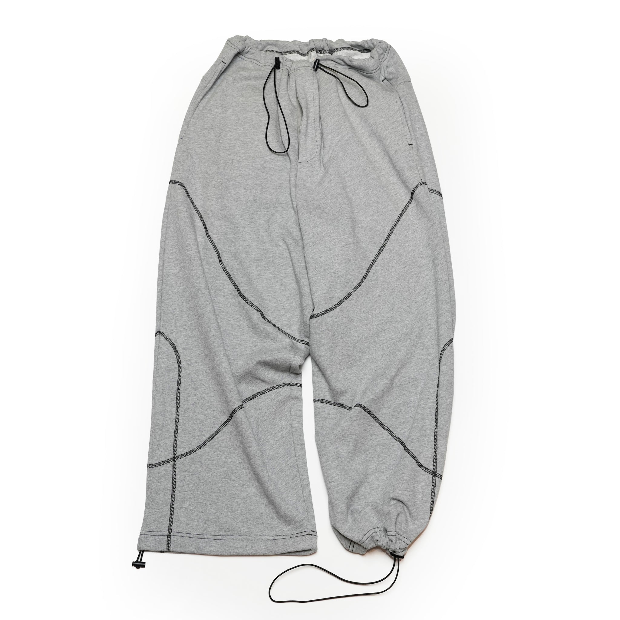 Bicolor Symmetry Game Stitch Design Sweat Pants | Color:Ash
Gray【APHLOTUS_アプロタス】 | 217618_111_ash
gray