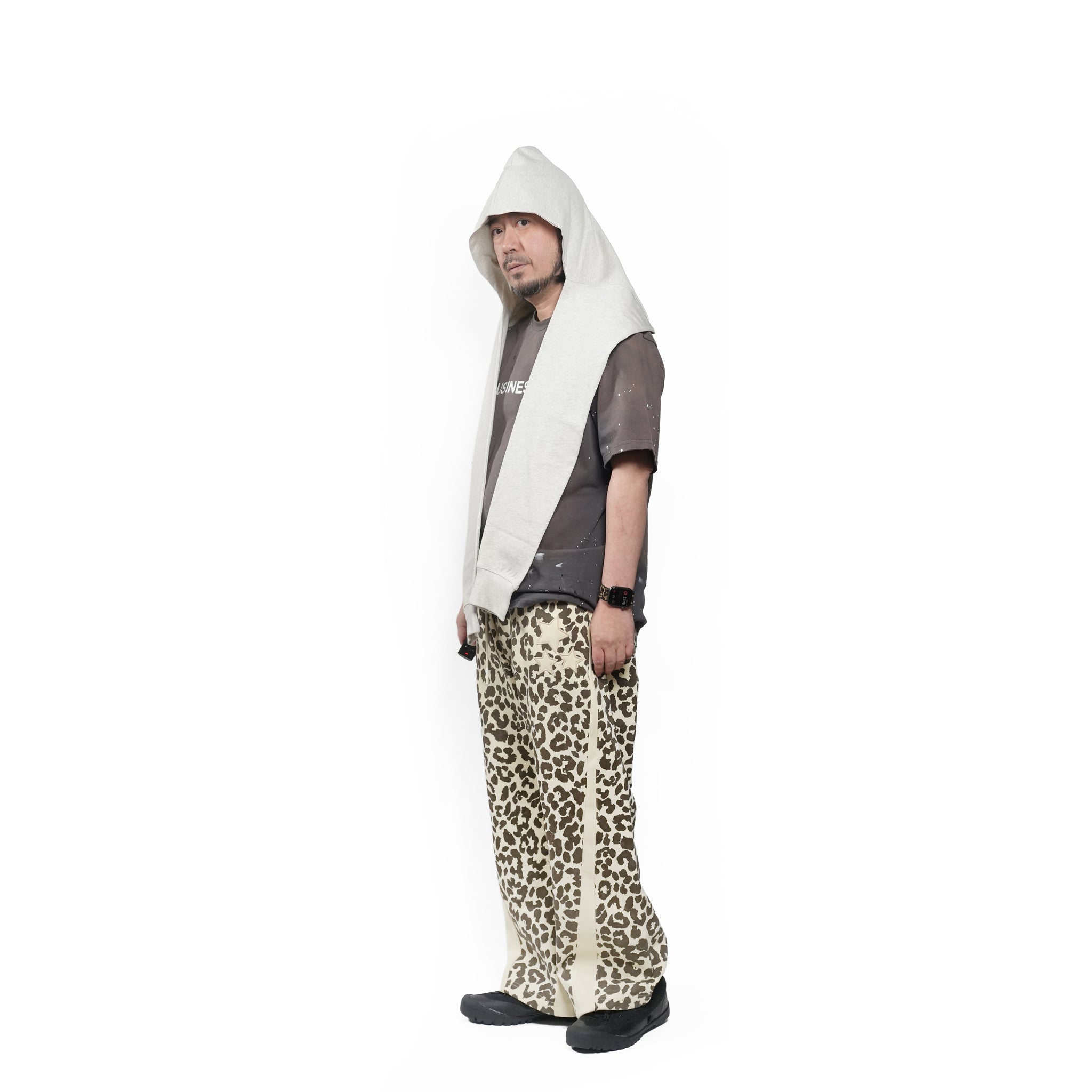 Star sweat pants – Leopard | PLATEAU STUDIO