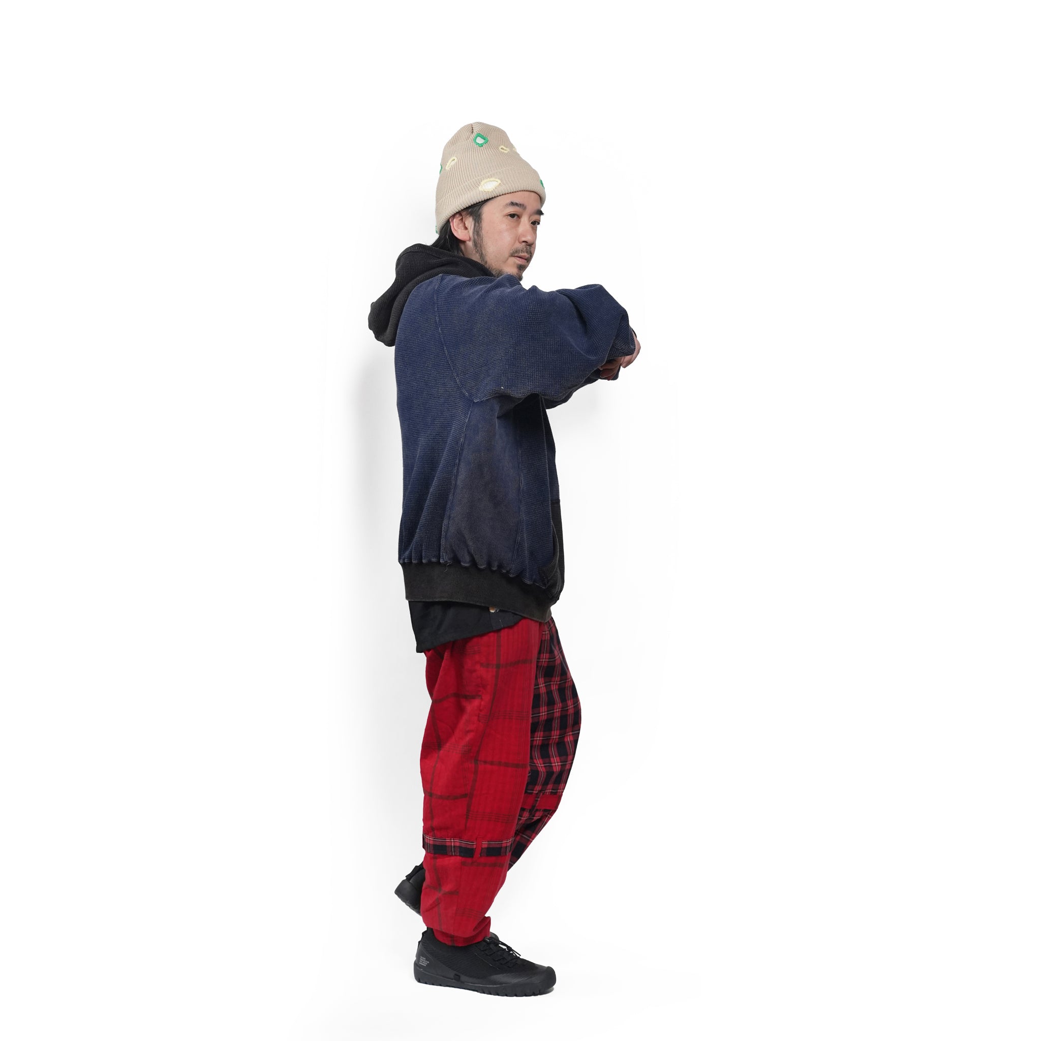 Retrofit hoodie Thermal long tee-vintage dye – McClure -Faded vintage dye (Black×Navy) | IMPRESTORE