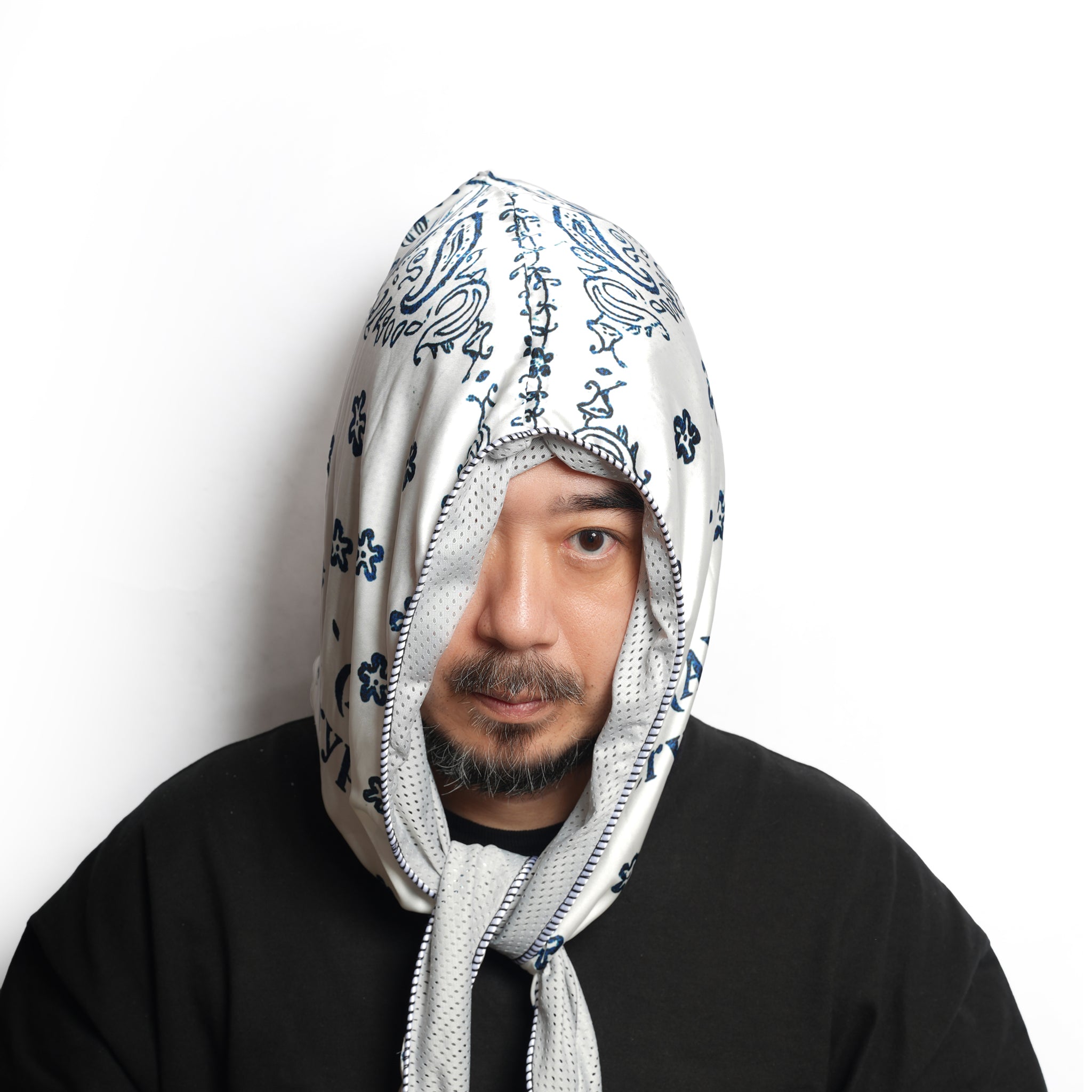 (A)crypsis® Amoeba Paisley Hooded Scarf - White