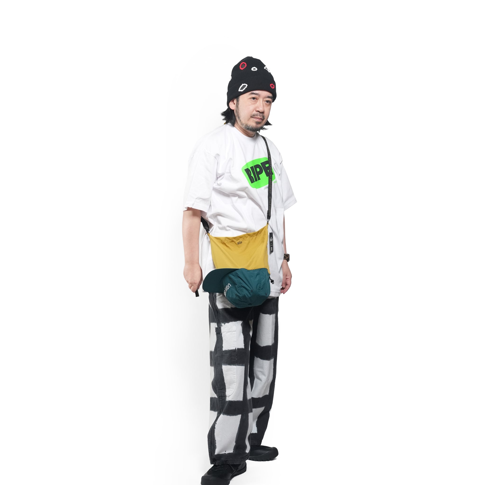 BAP / UGU UGU Wordface BagCap / Color_Green - Bag : Mustard