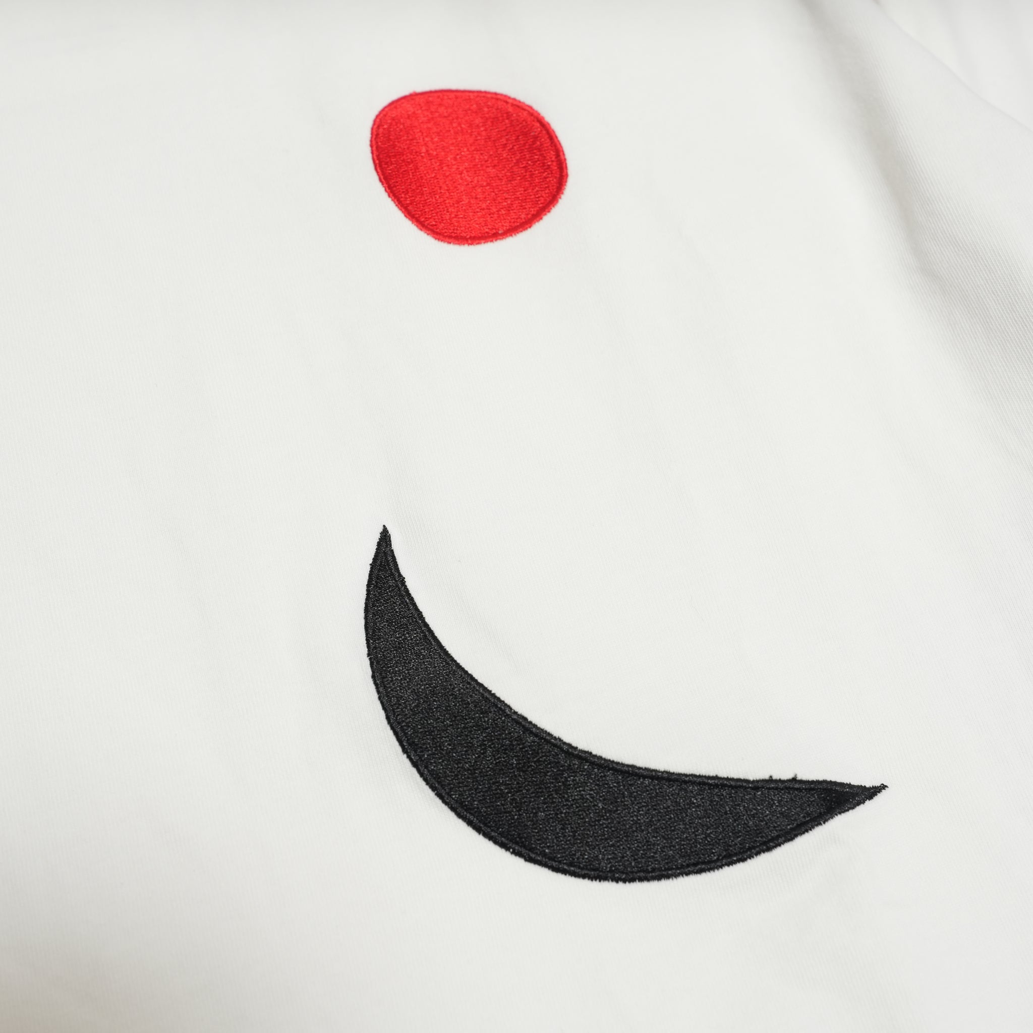 Étienne Embroidery T-shirt | SISTER JANE