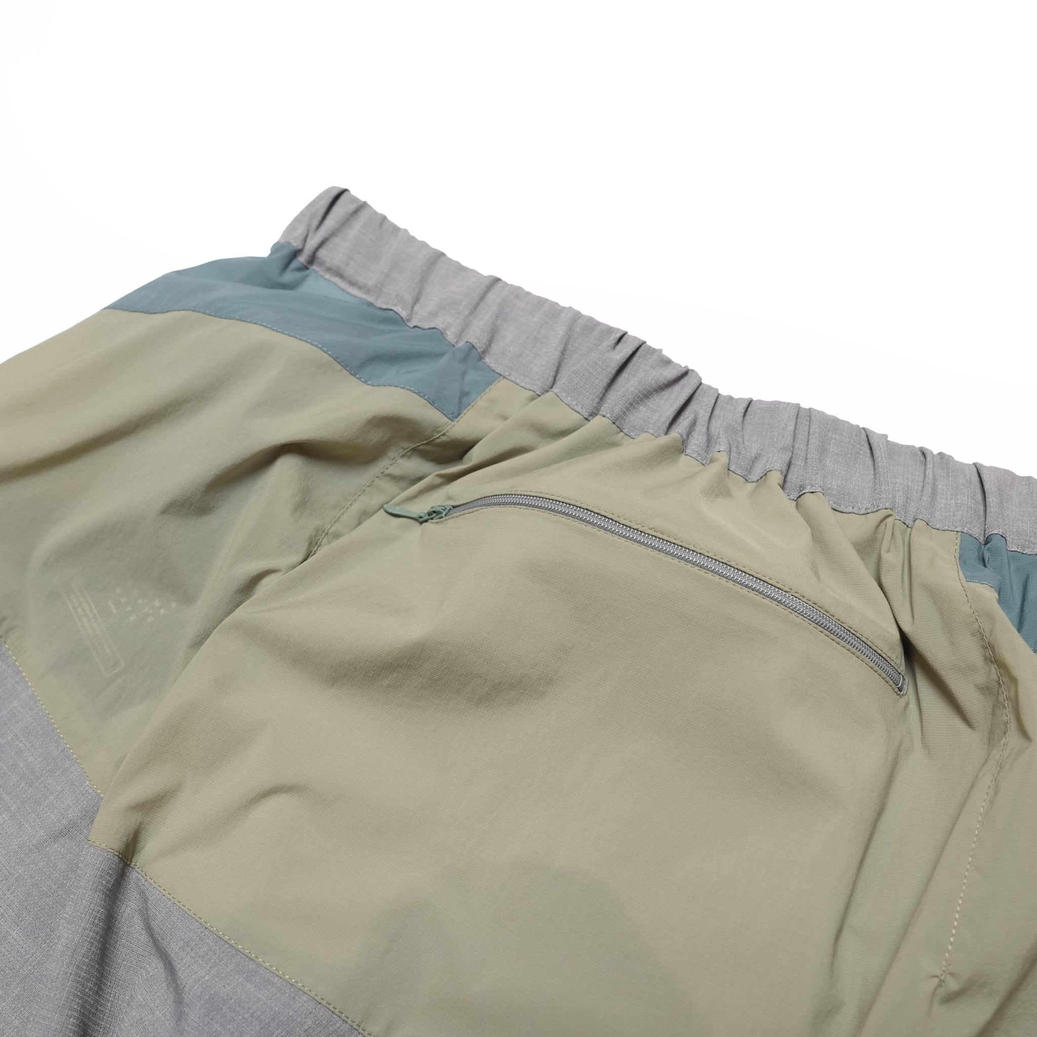 MELTING MIX SHORT PANTS– Grey | STOF