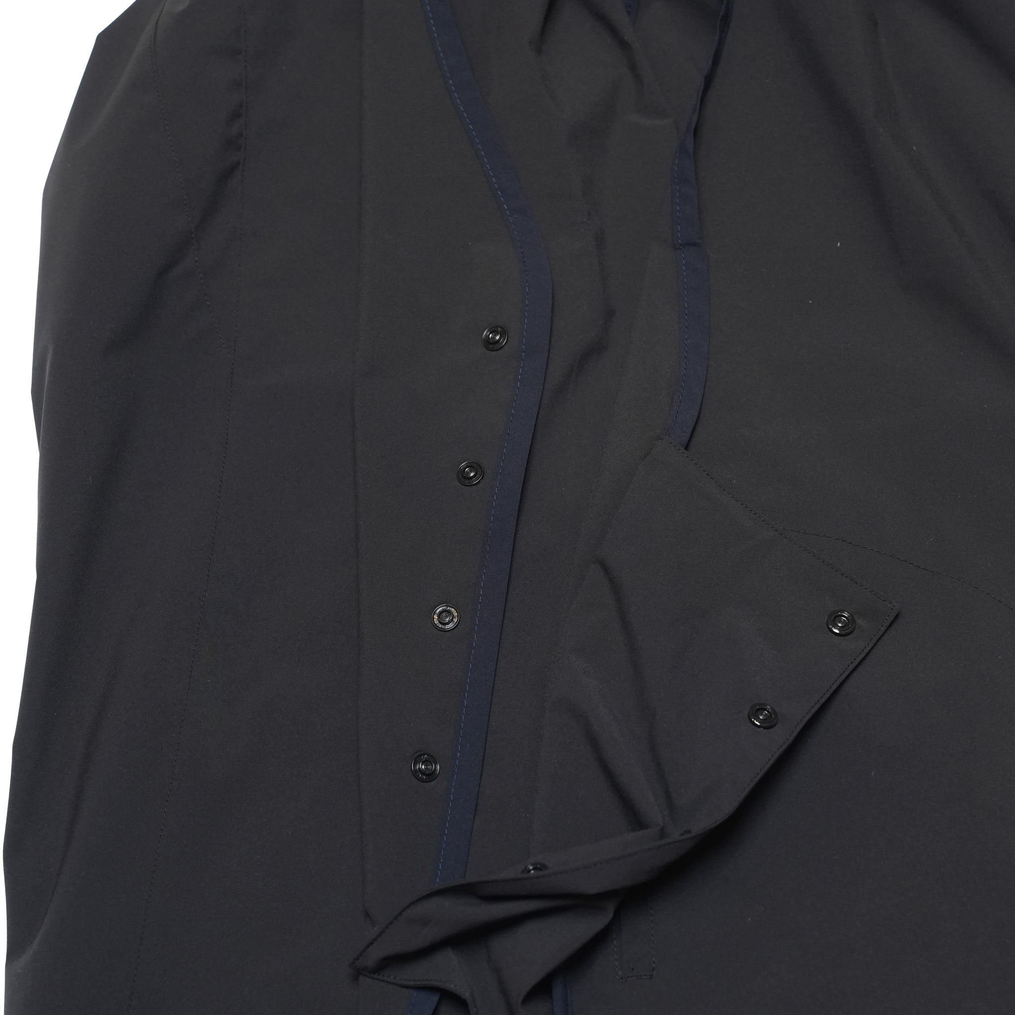 _259 – Black × Dark Nav Y | UNTRACE