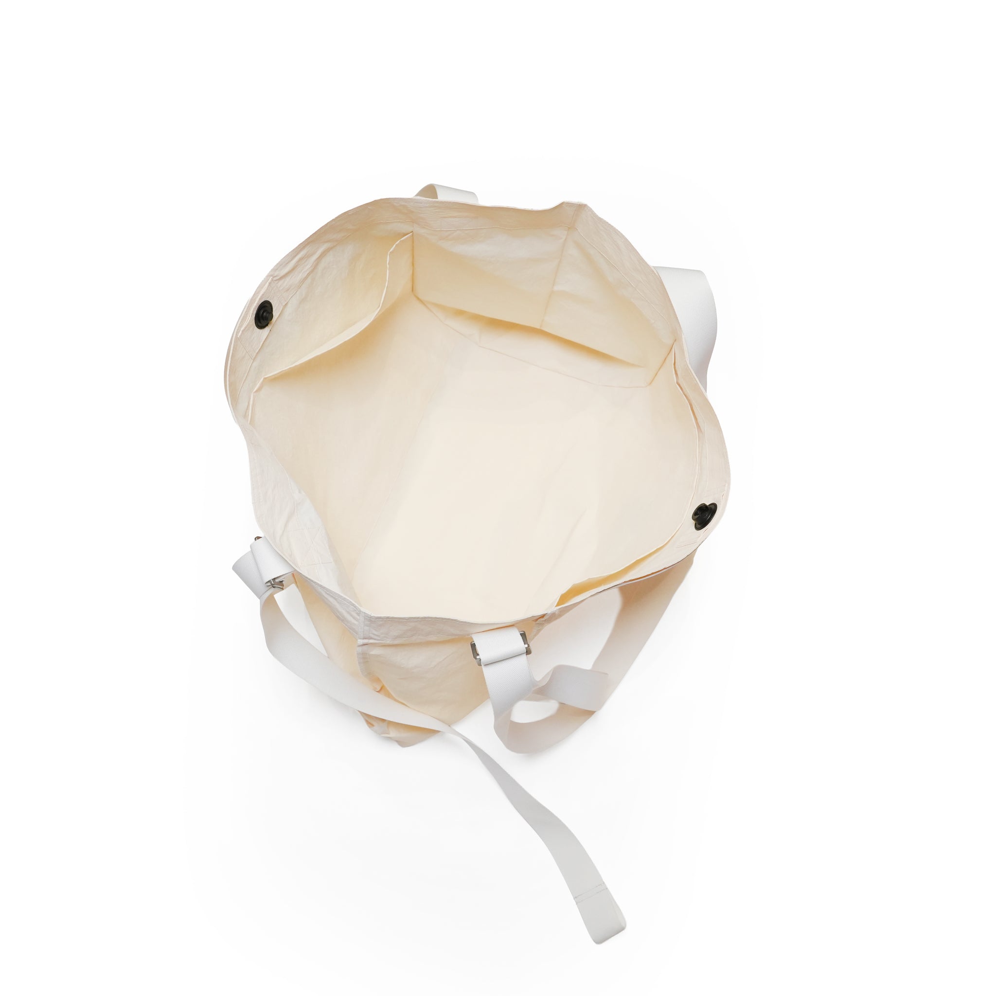 261 – Off White | UNTRACE