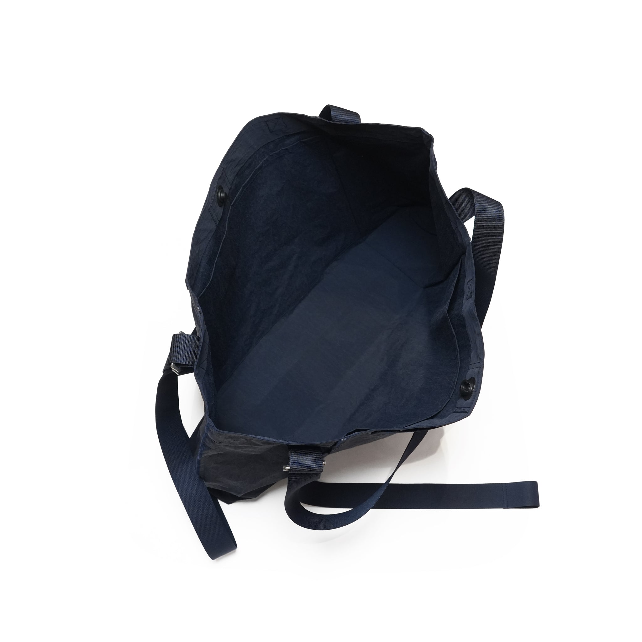 _261 – Dark Navy | UNTRACE