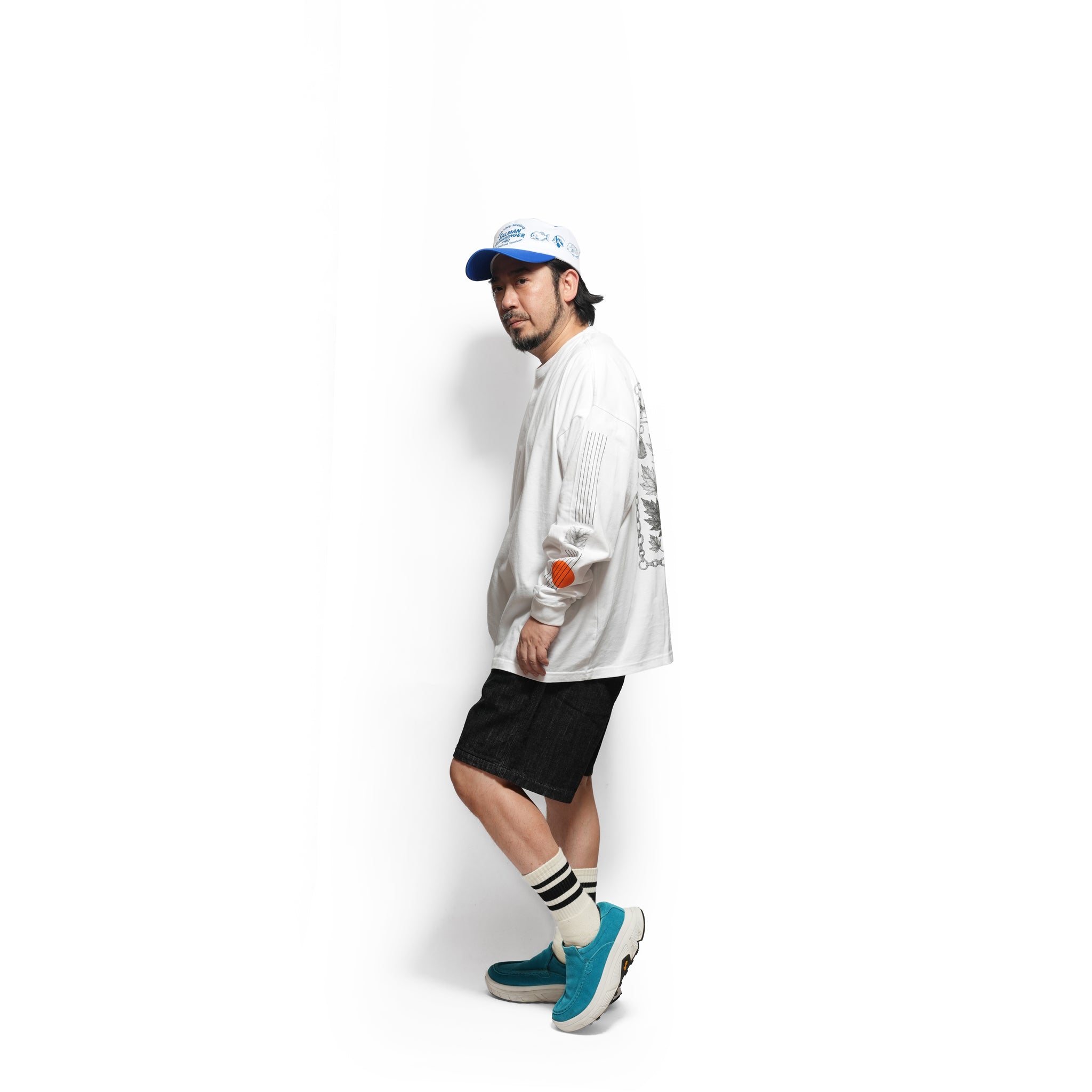 _289 – White | UNTRACE