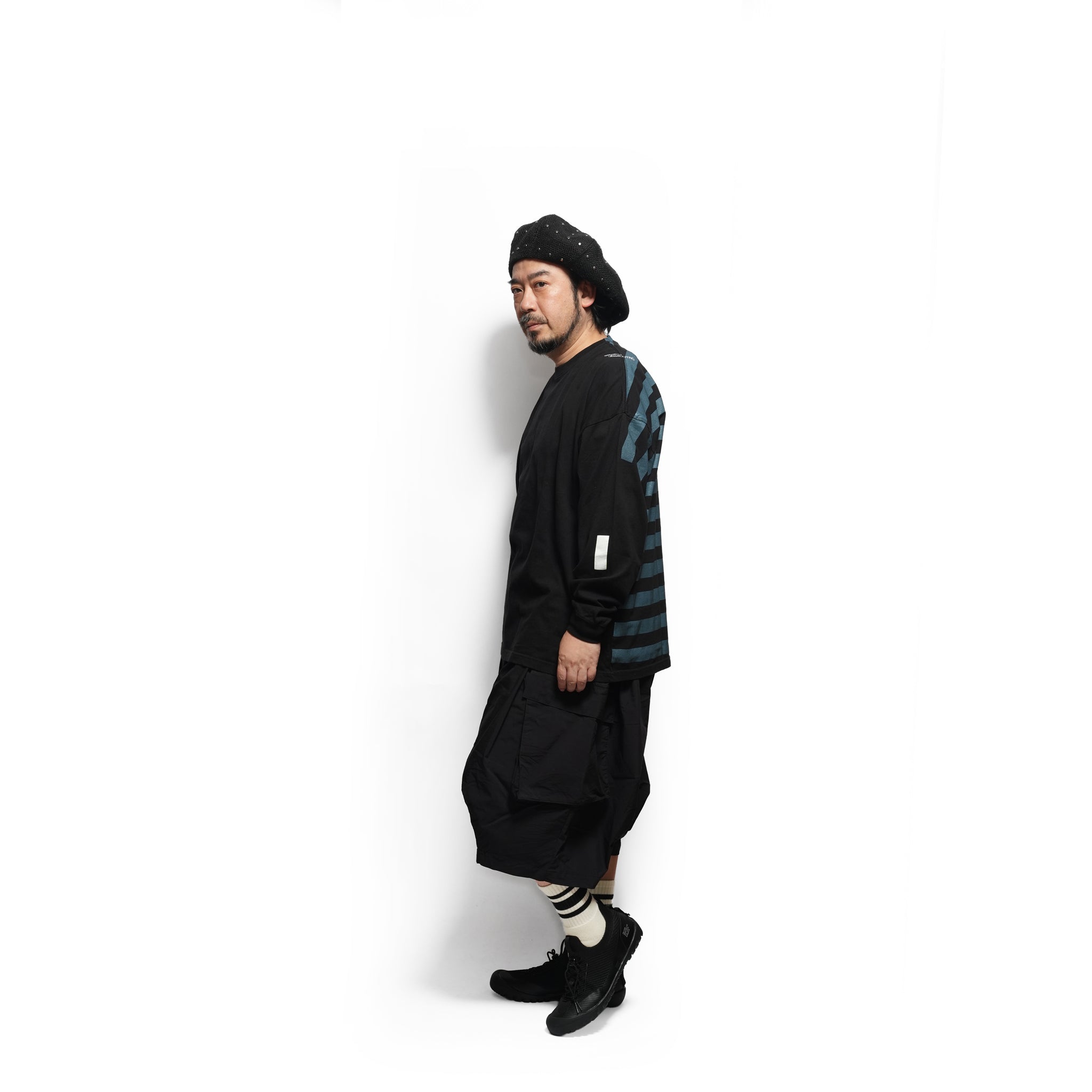 _294 – Black X Steel Blue | UNTRACE