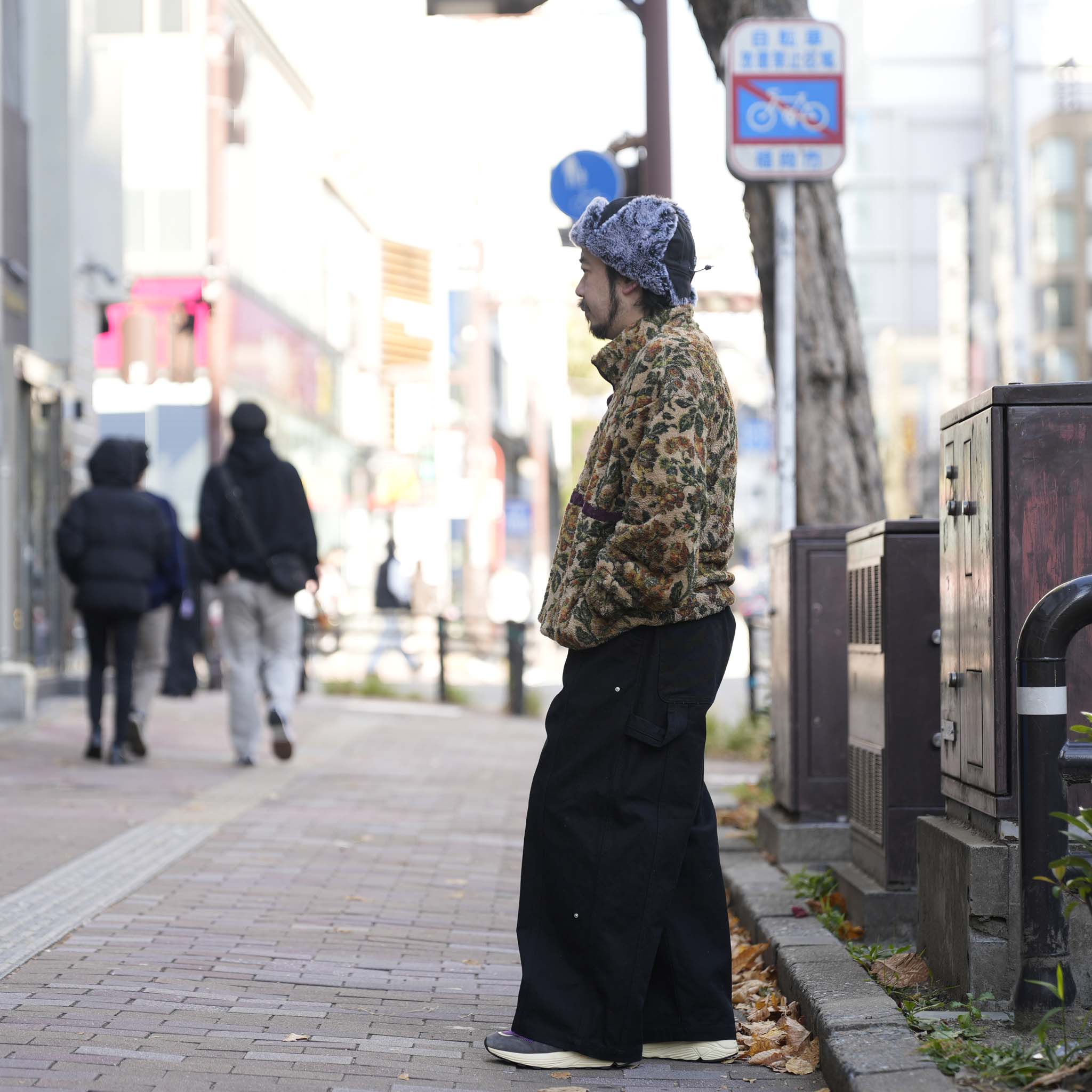 FLOWER FLEECE P.O | Color_Beige | No_voo-1246_beige【VOO_ヴォー】