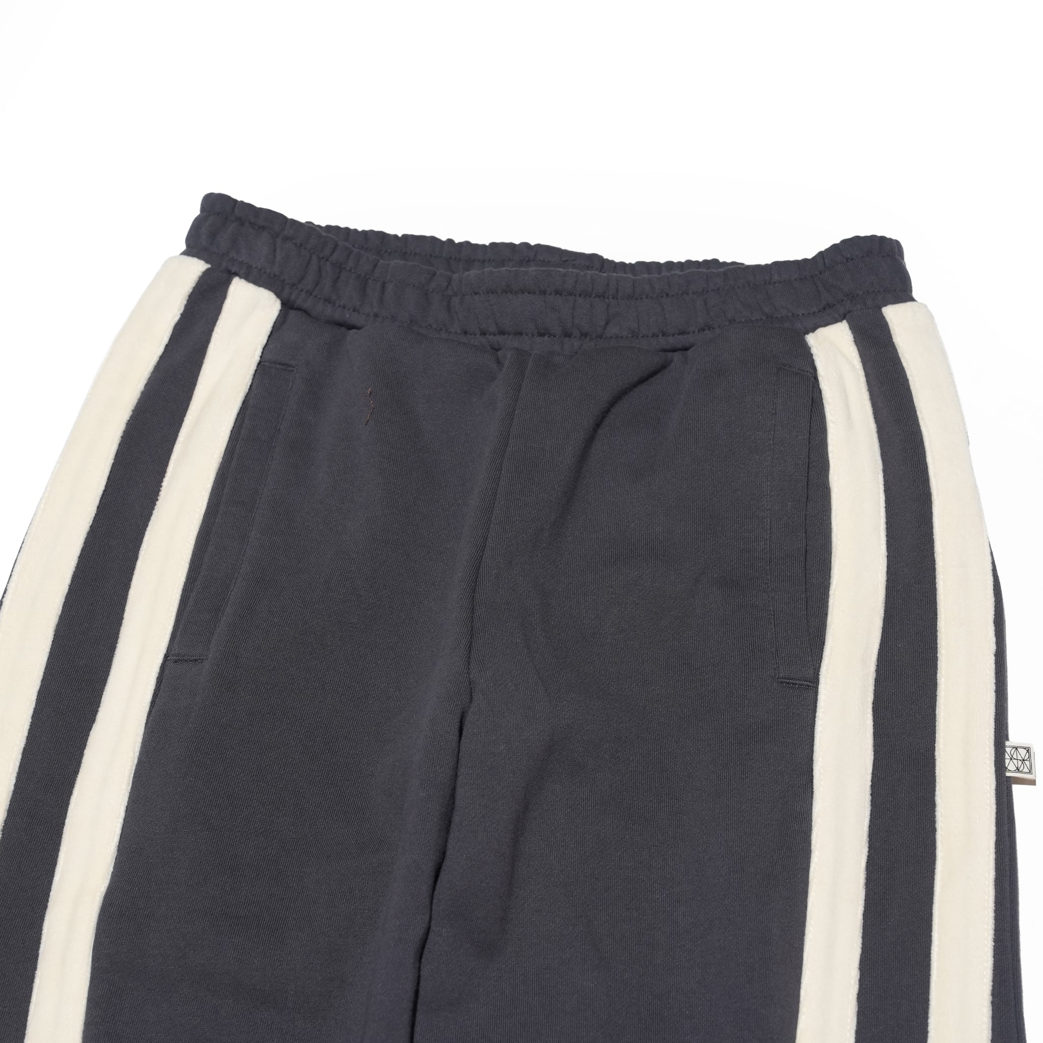 RACES TRACKPANT – Noir | ARAMINTA JAMES