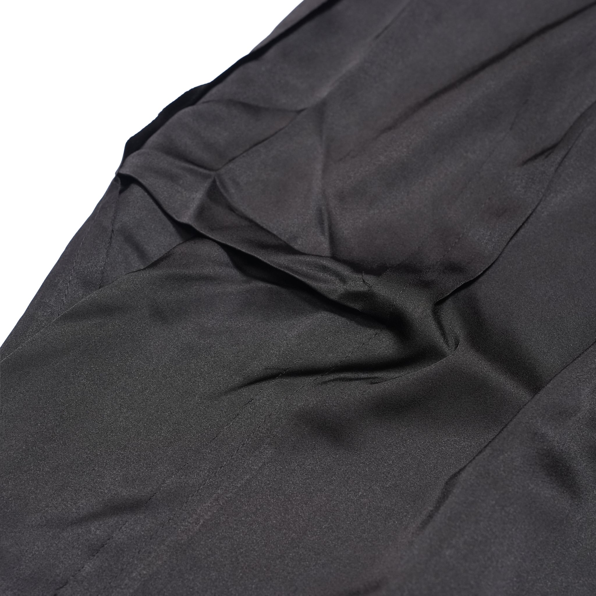 ñi Formal Ease Satin Trousers -BLACK | Seivsoñ × yoni