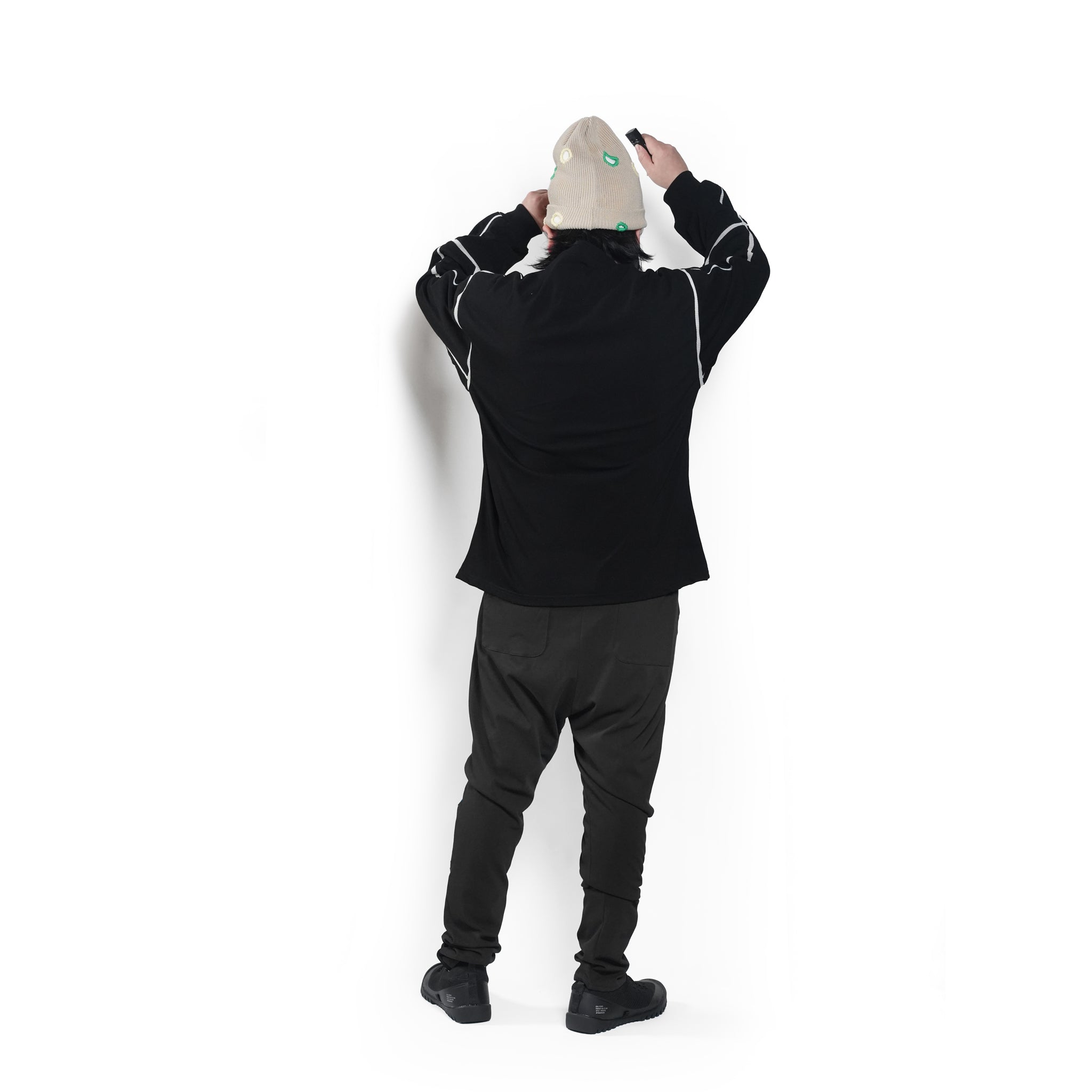 COMPLEXITY BORDER L/S TEE– Black | STOF