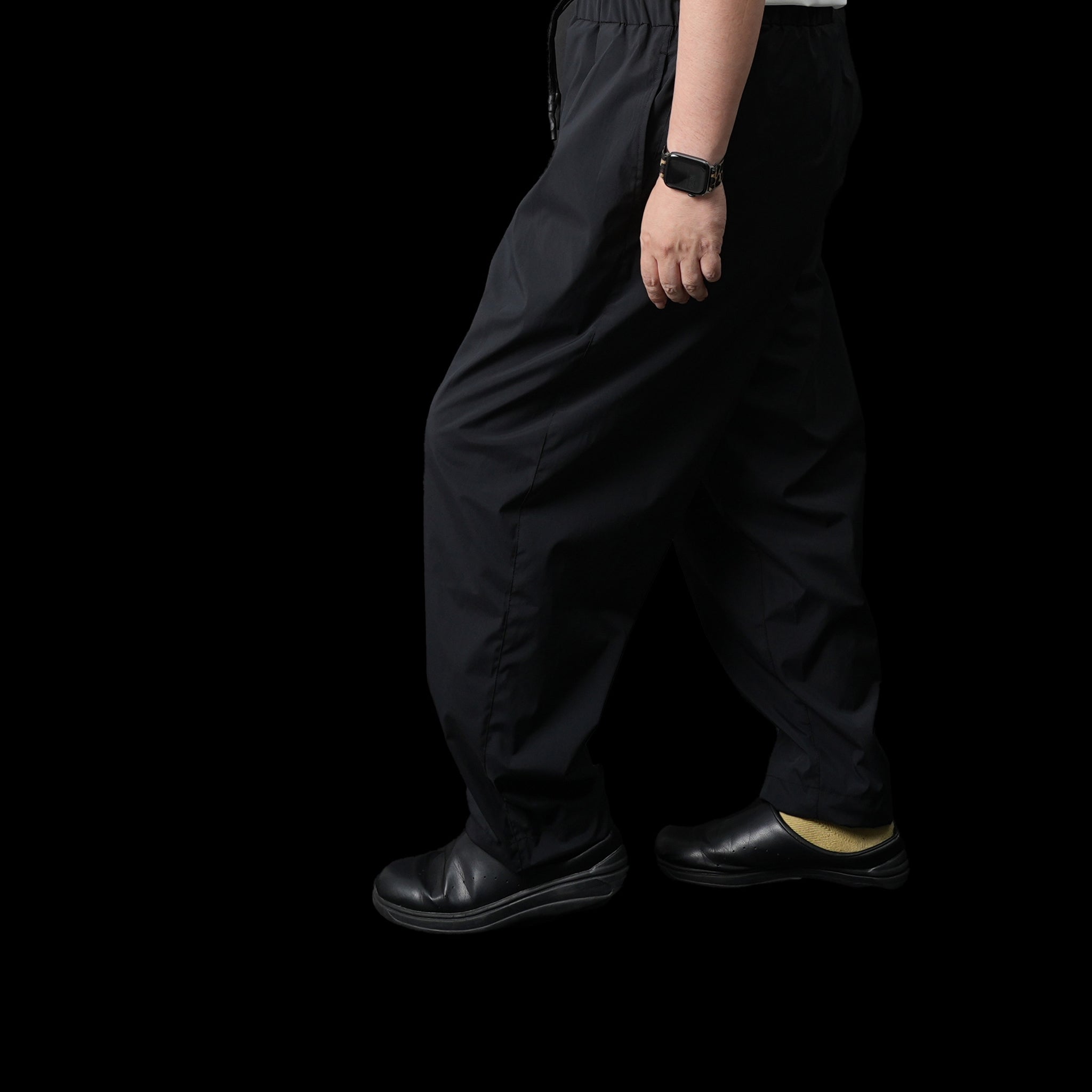 No:UN-014_AW23 | Name:WATER REPELLENT TAPERED STRETCH TRACK PANTS | Co