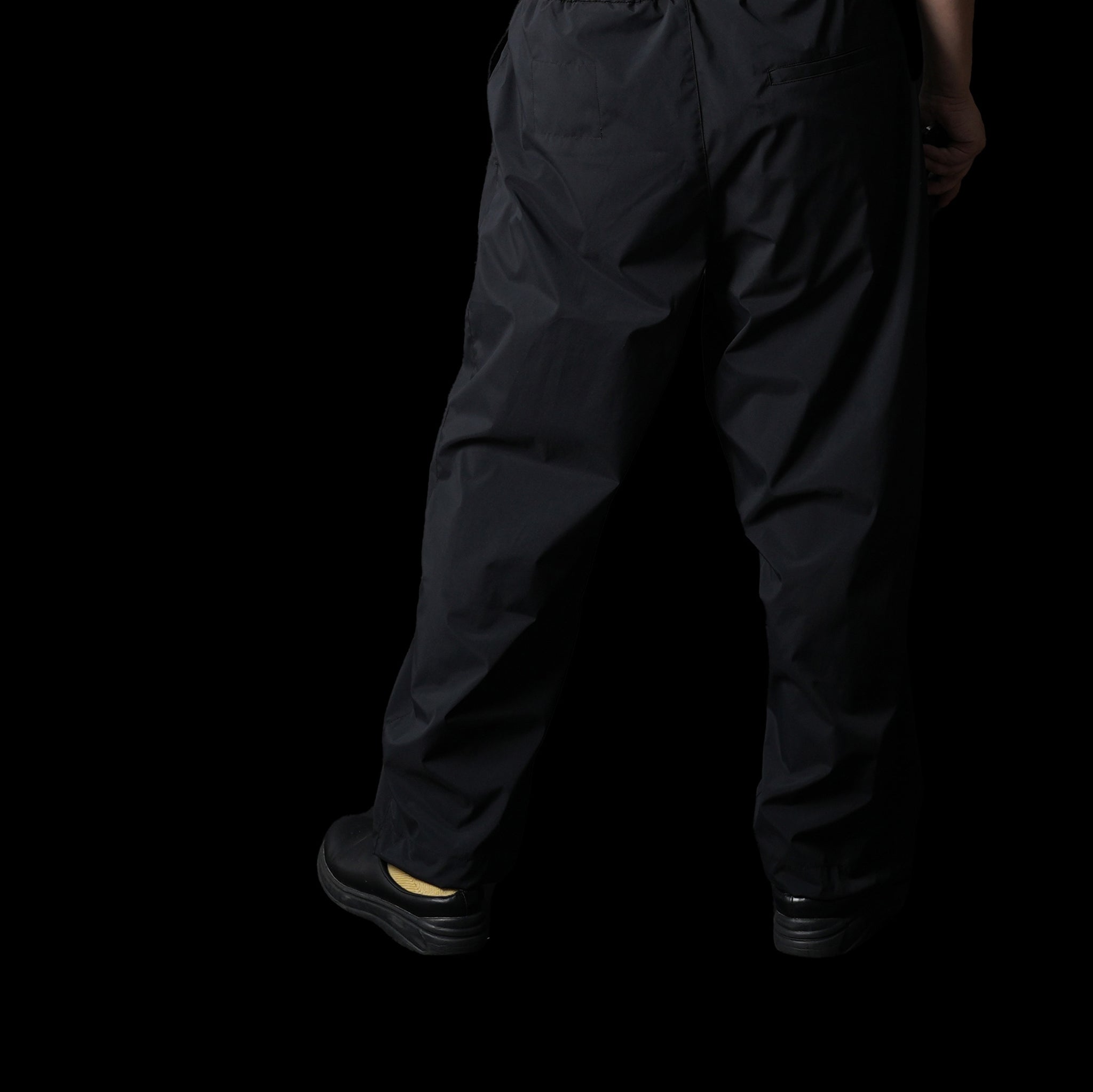 No:UN-014_AW23 | Name:WATER REPELLENT TAPERED STRETCH TRACK PANTS |  Color:Black【UNTRACE_アントレース】