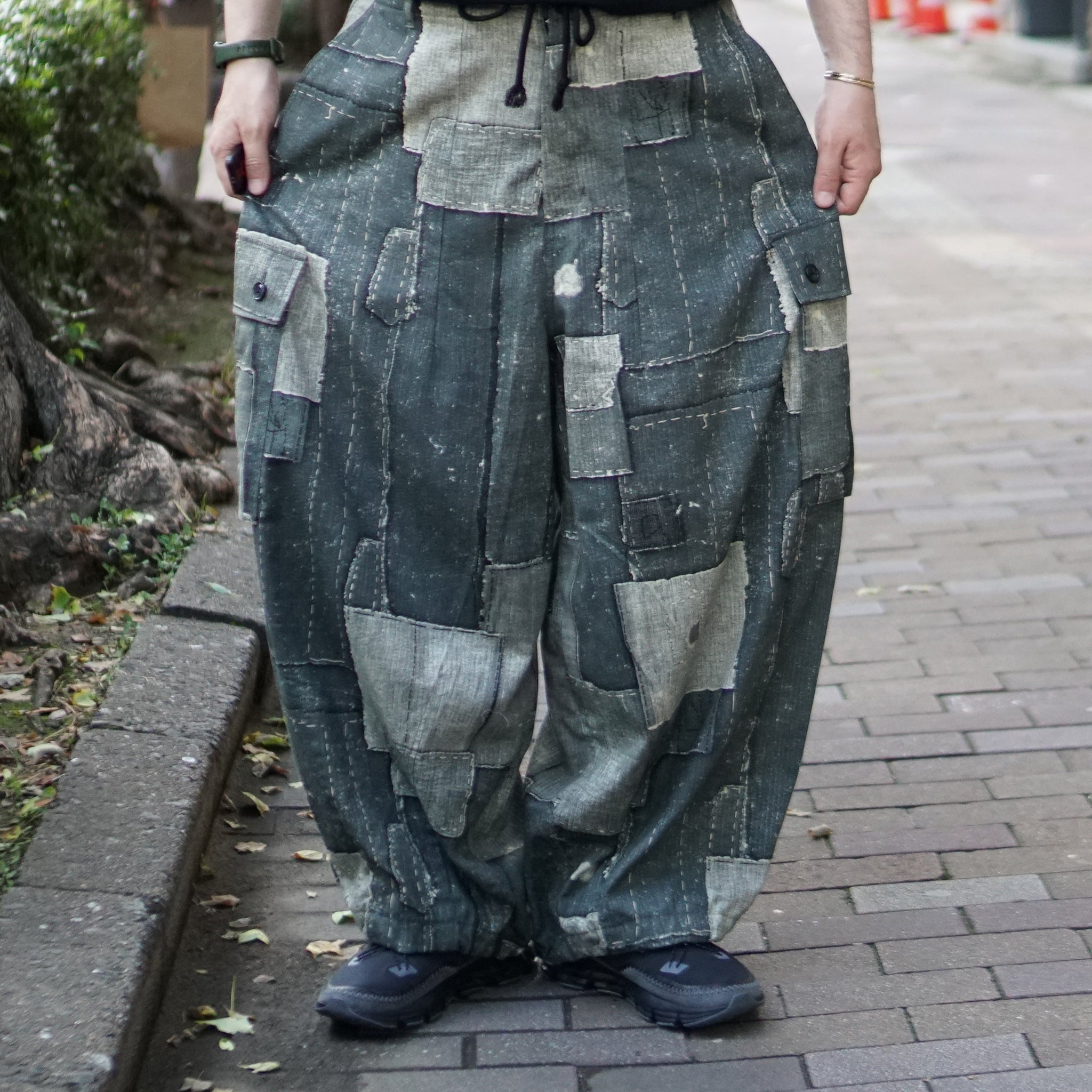 Balloon Wide Cargo Pants (DENIM PATCHWORK) – DENIM PATCHWORK | Size:Free | EFFECTEN