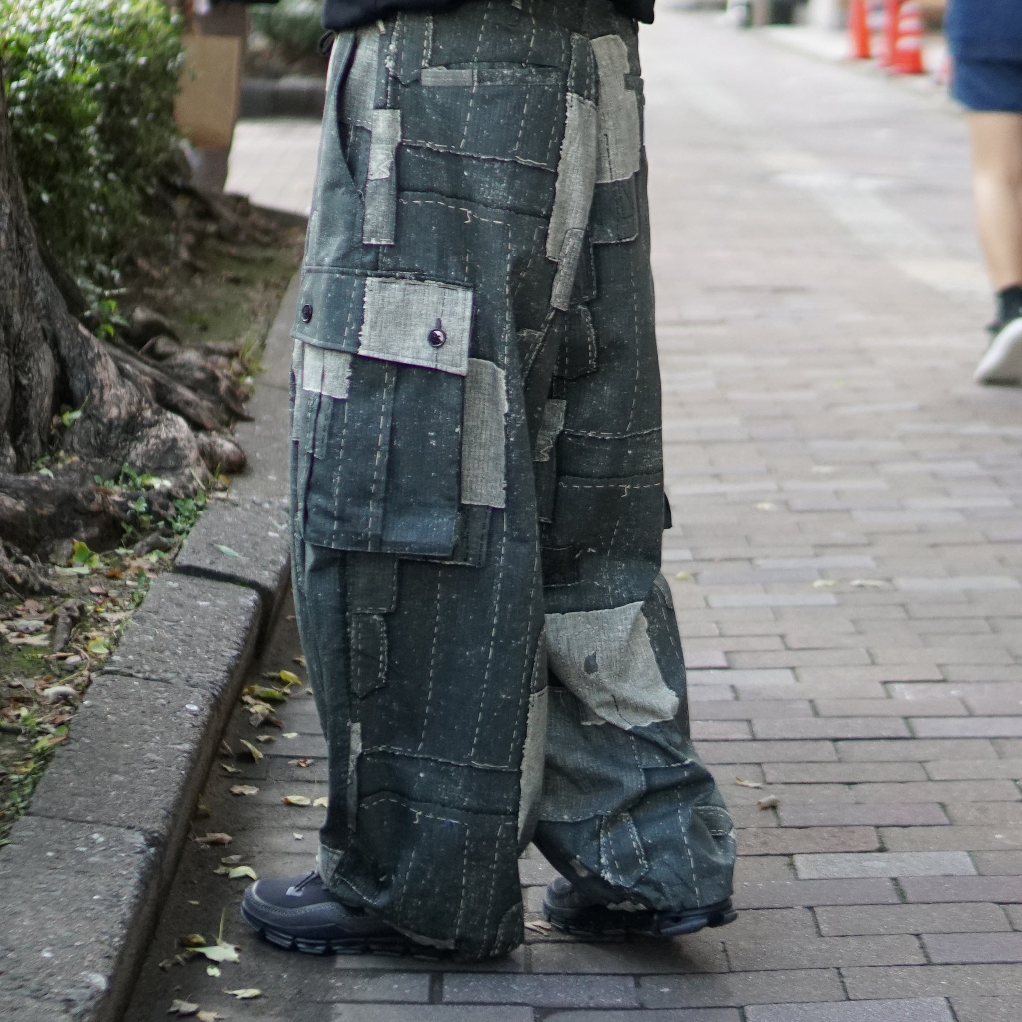 Balloon Wide Cargo Pants (DENIM PATCHWORK) – DENIM PATCHWORK | Size:Free | EFFECTEN