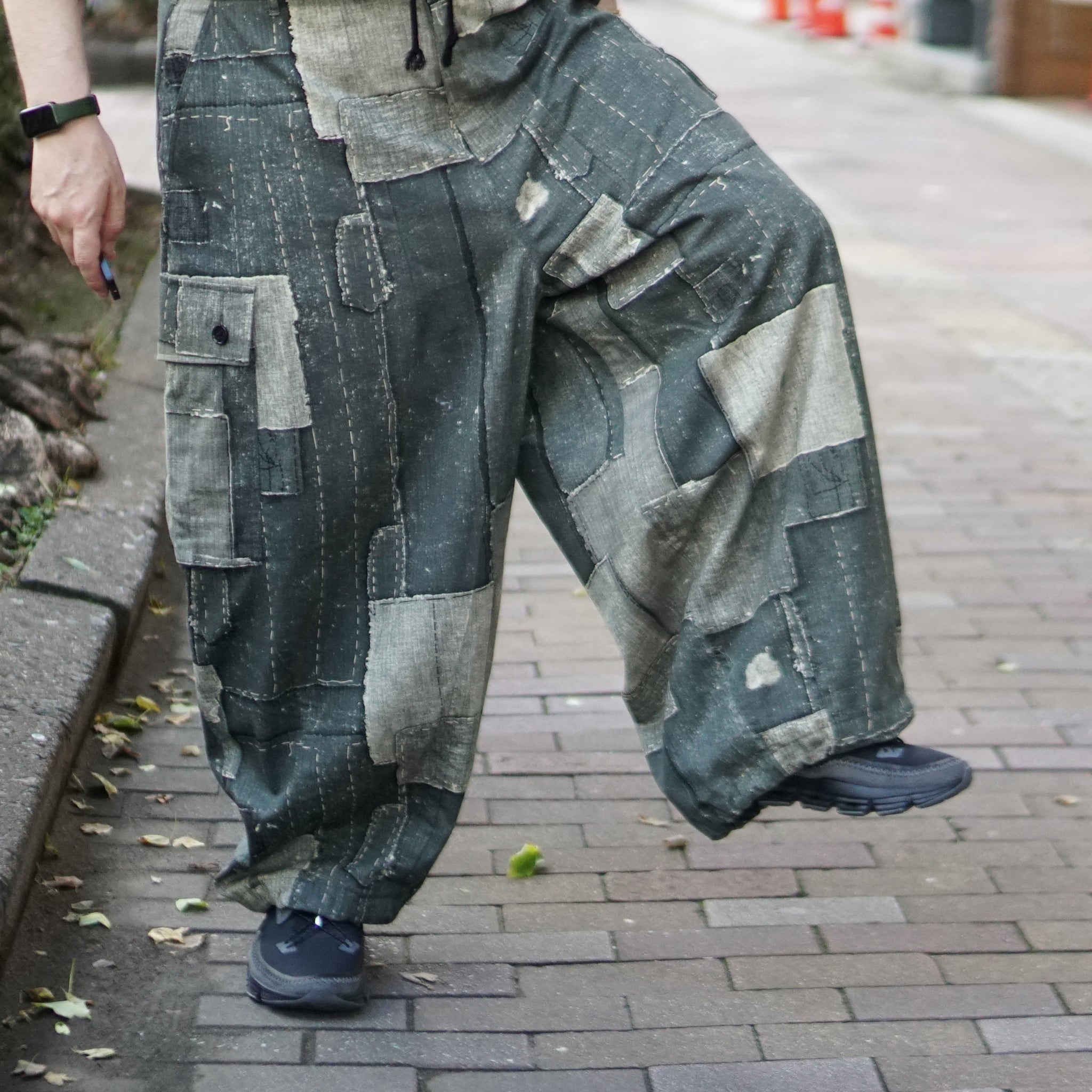 Balloon Wide Cargo Pants (DENIM PATCHWORK) – DENIM PATCHWORK | Size:Free | EFFECTEN