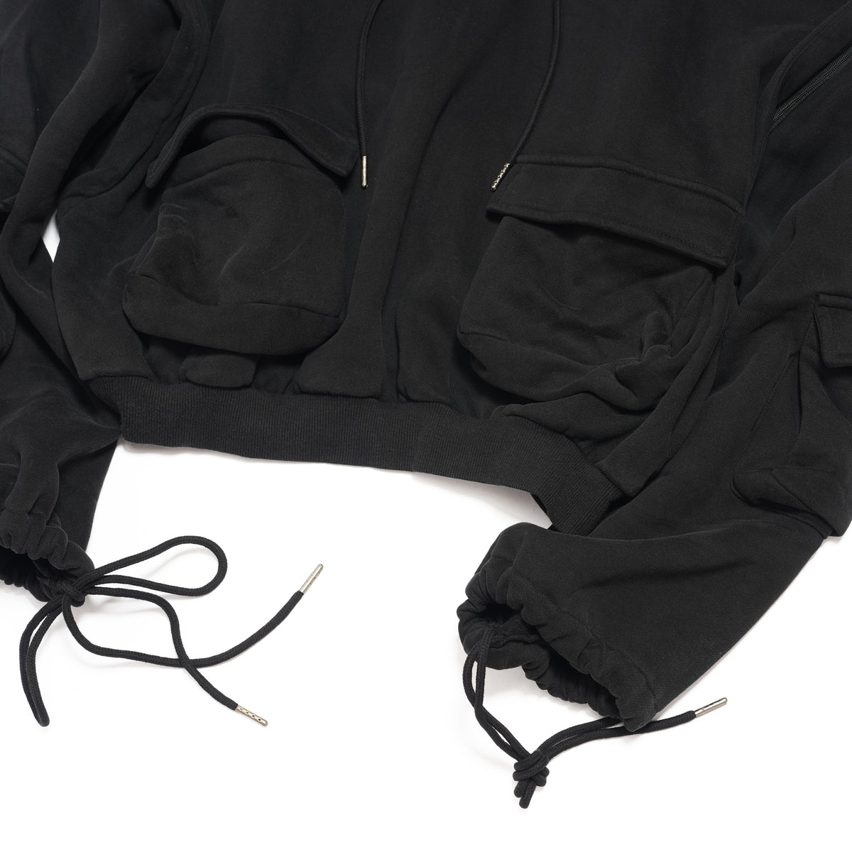 PUFF POWER CROPPED HOODIE WITH ZIP OFF SLEEVES – Black | ONE TEASPOON
