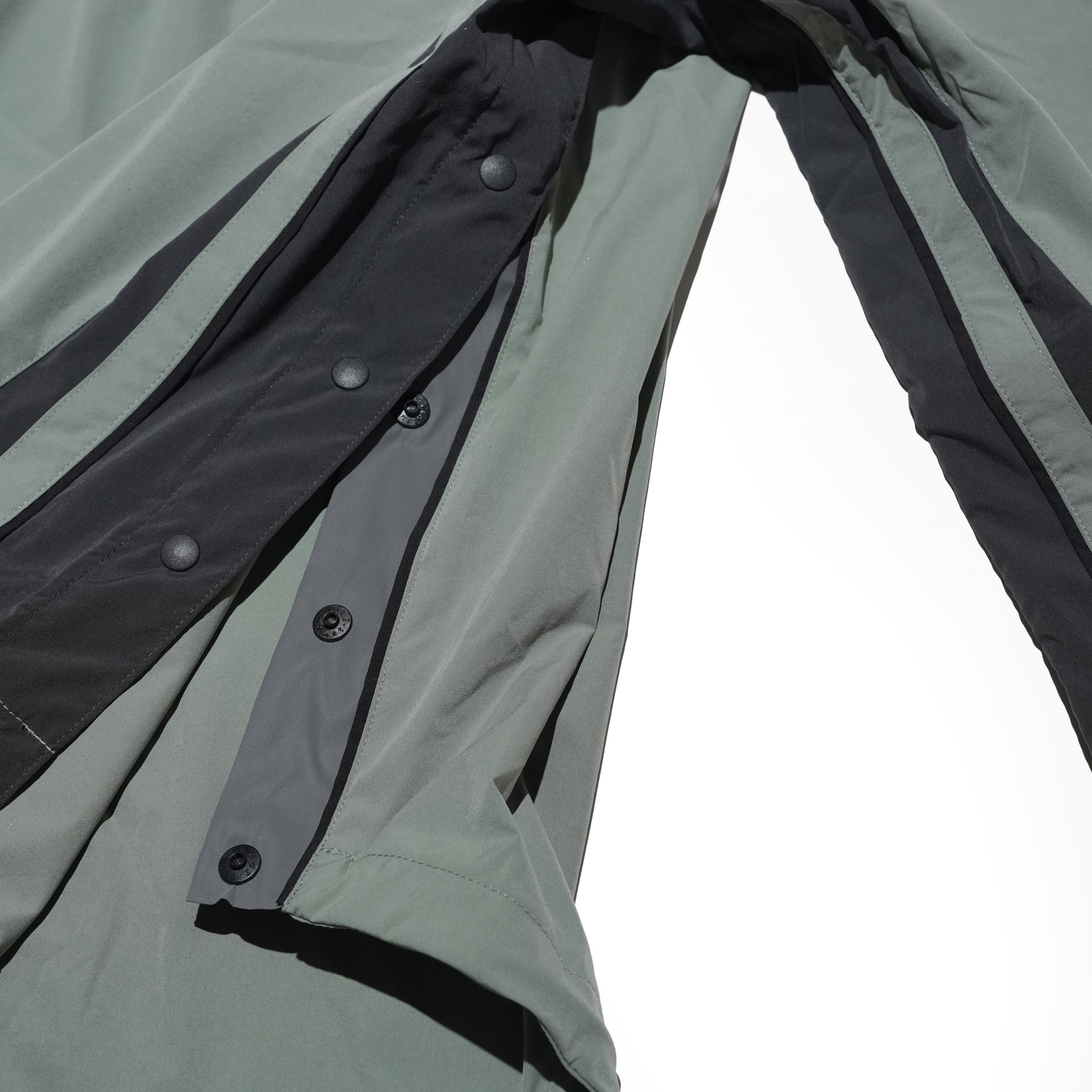 Jason_piste top – Gray | IMPRESTORE