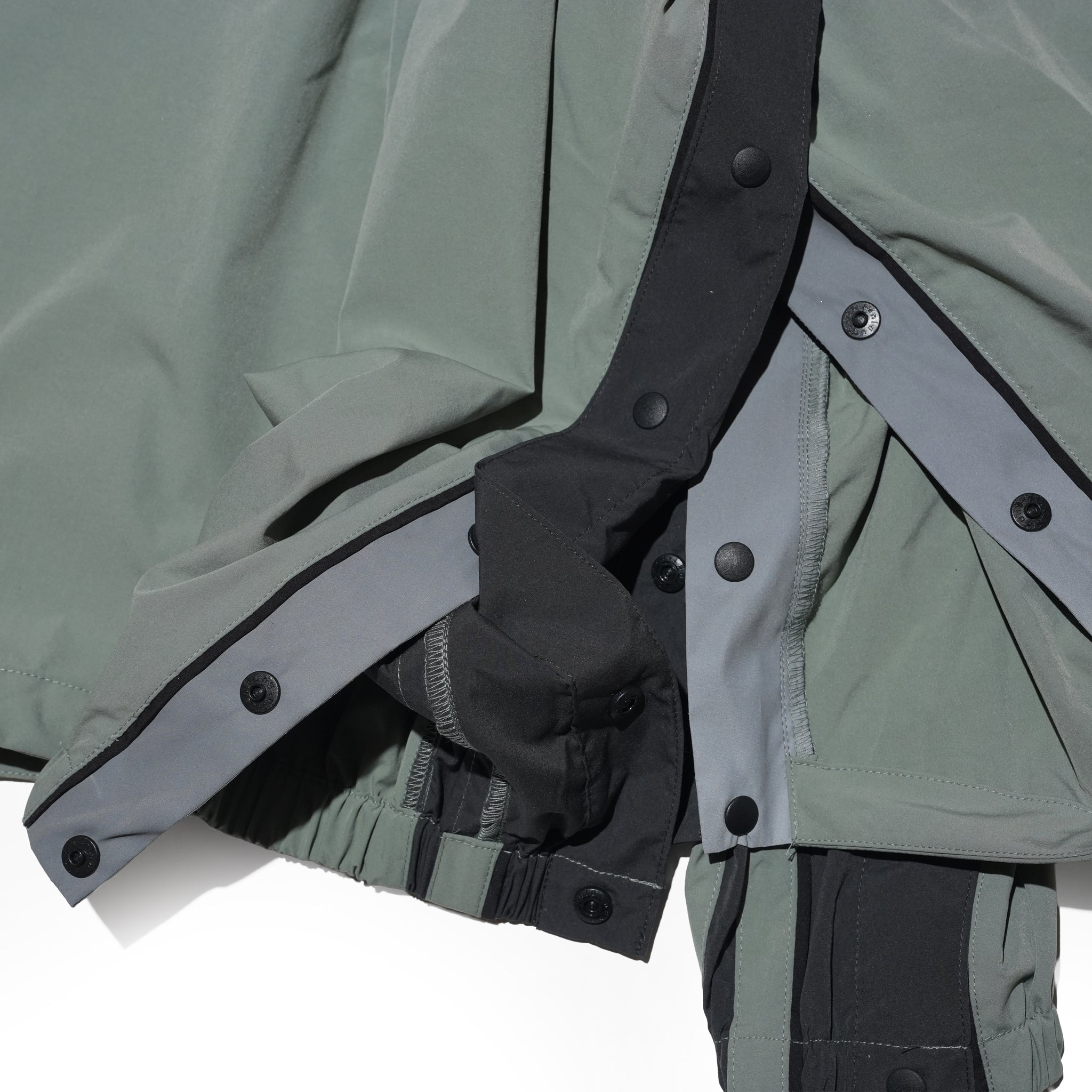 Jason_piste top – Gray | IMPRESTORE