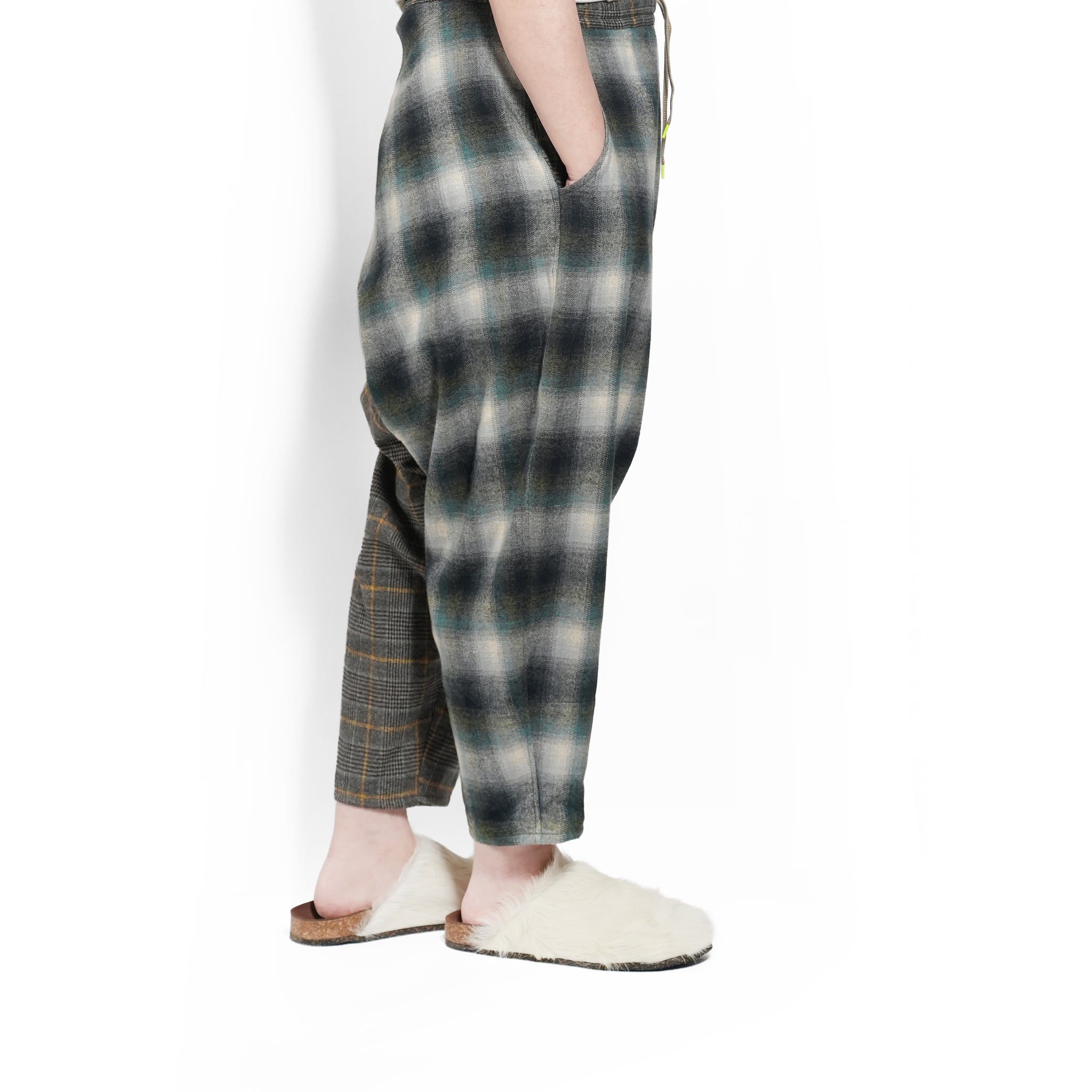 Half flannel check Wide Pants – Grey | STOF | 入荷予定アイテム