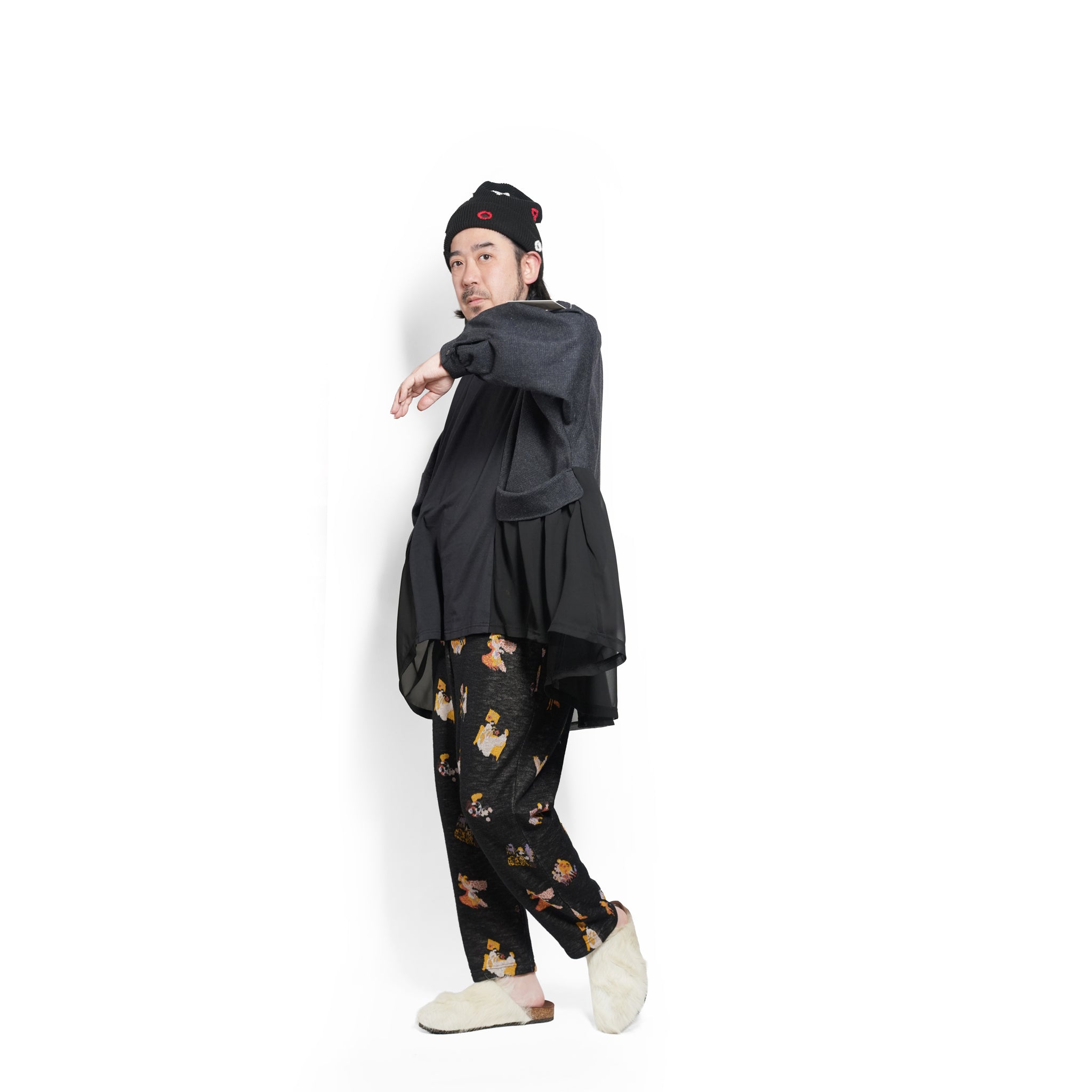 Coyz Bedside Pulover – Black | BEDSIDEDRAMA | 入荷予定アイテム